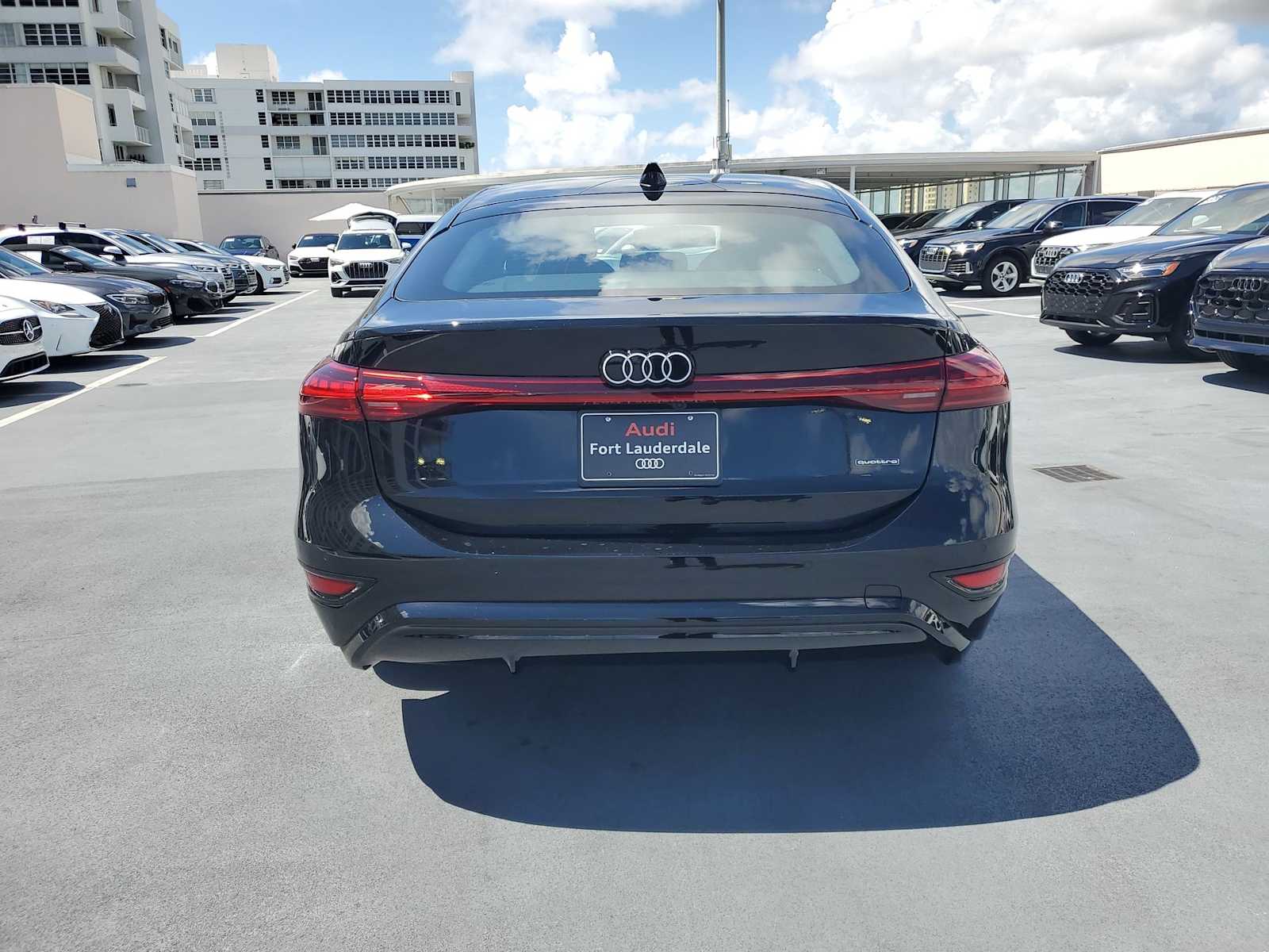 Thumbnail: 2025 Audi e-tron S - 5