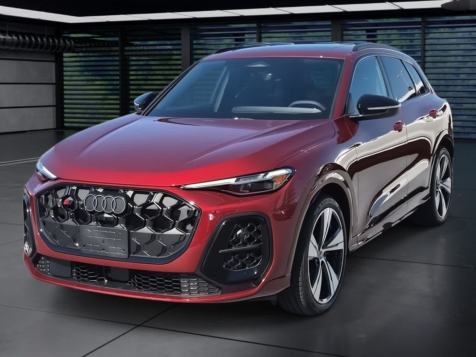 Thumbnail: 2025 Audi SQ5 - 1