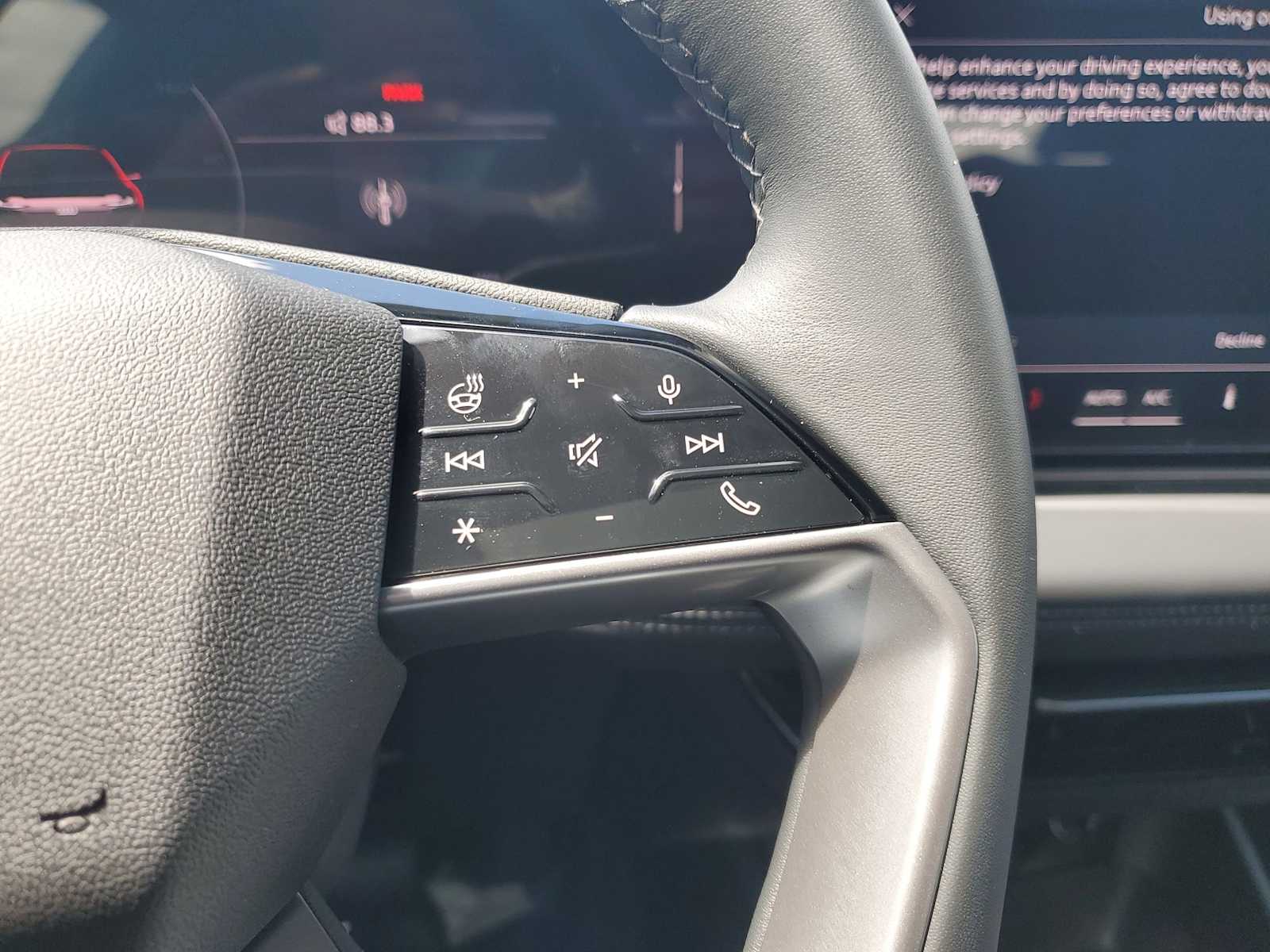 Thumbnail: 2025 Audi e-tron S - 18