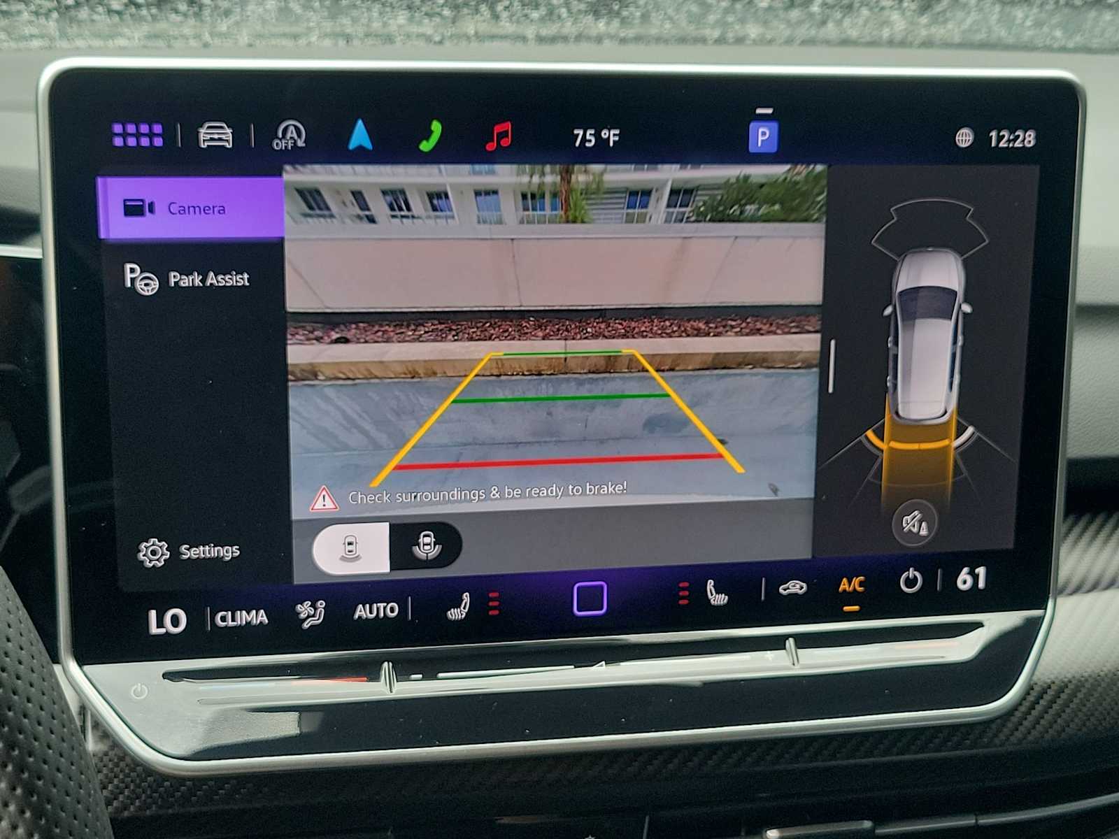 Thumbnail: 2025 Volkswagen Golf - 23