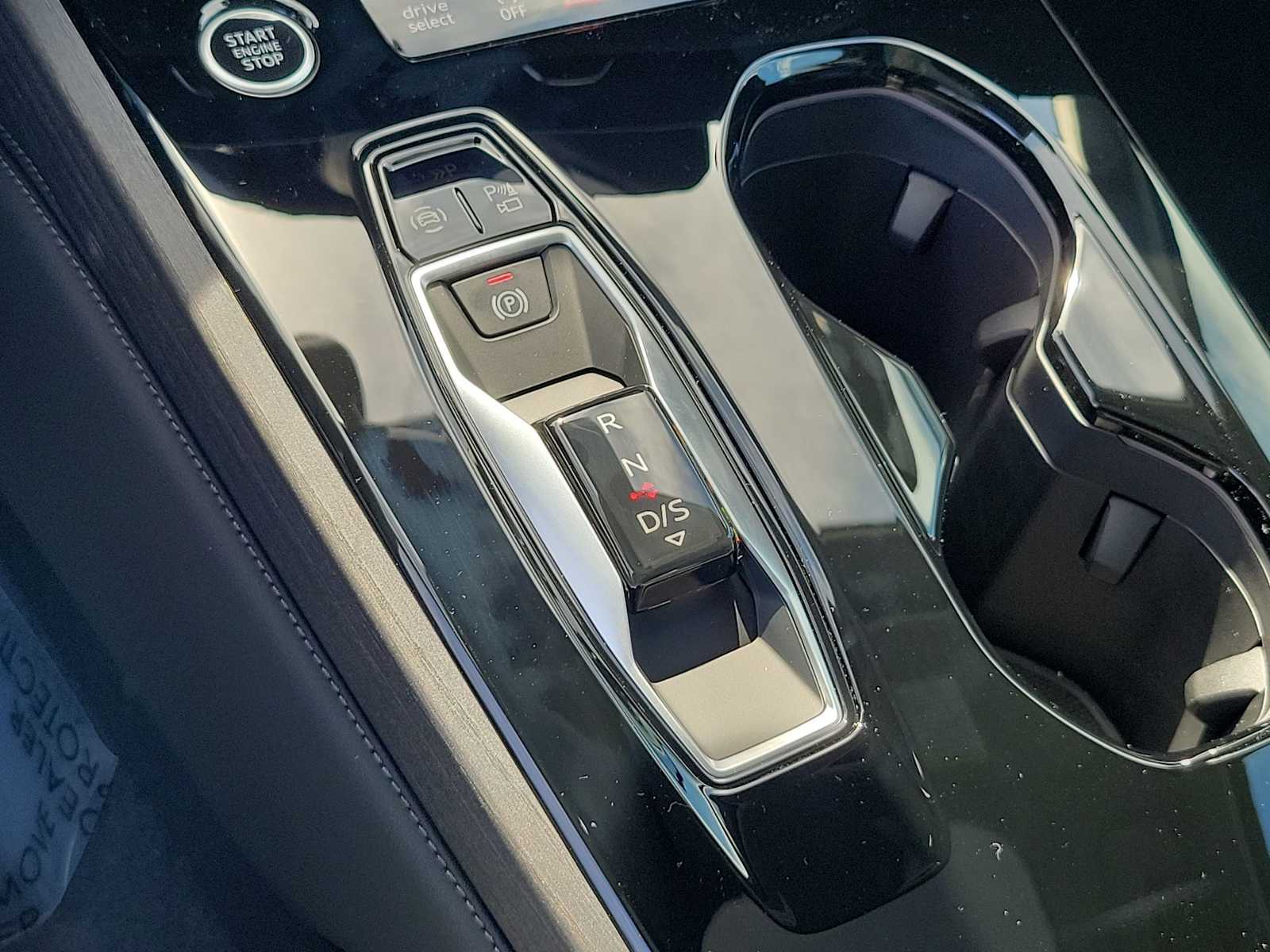 Thumbnail: 2025 Audi A5 - 25