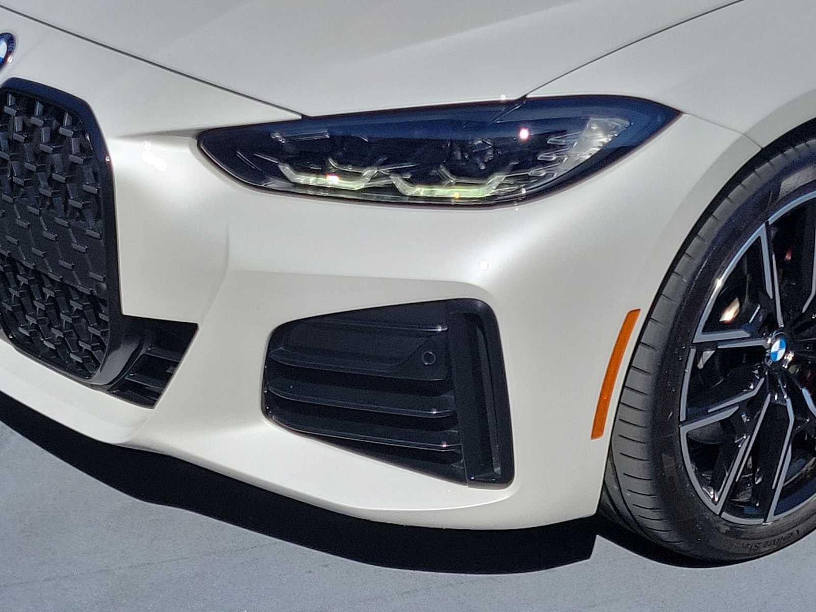 Thumbnail: 2023 BMW 4 Series - 10