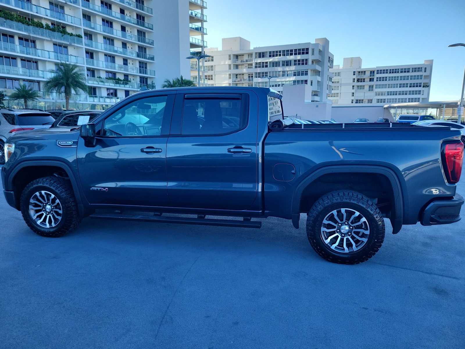 Thumbnail: 2021 GMC Sierra 1500 - 3