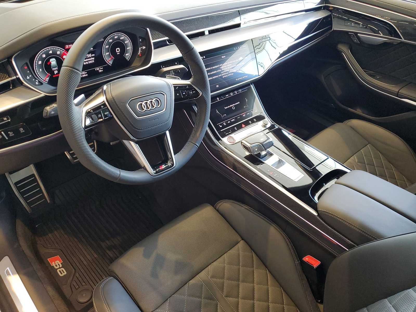 Thumbnail: 2025 Audi S8 - 2
