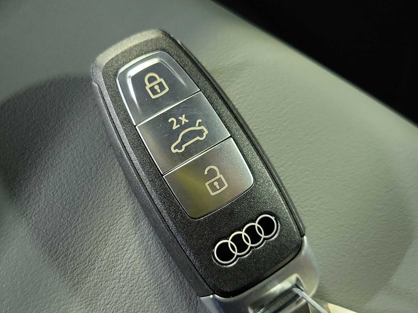 Thumbnail: 2026 Audi Q3 - 28