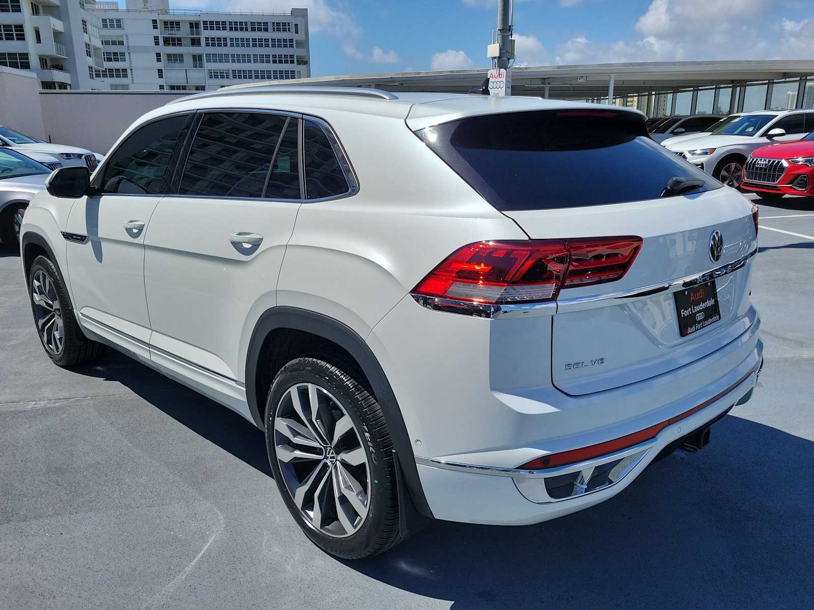 Thumbnail: 2023 Volkswagen Atlas - 3