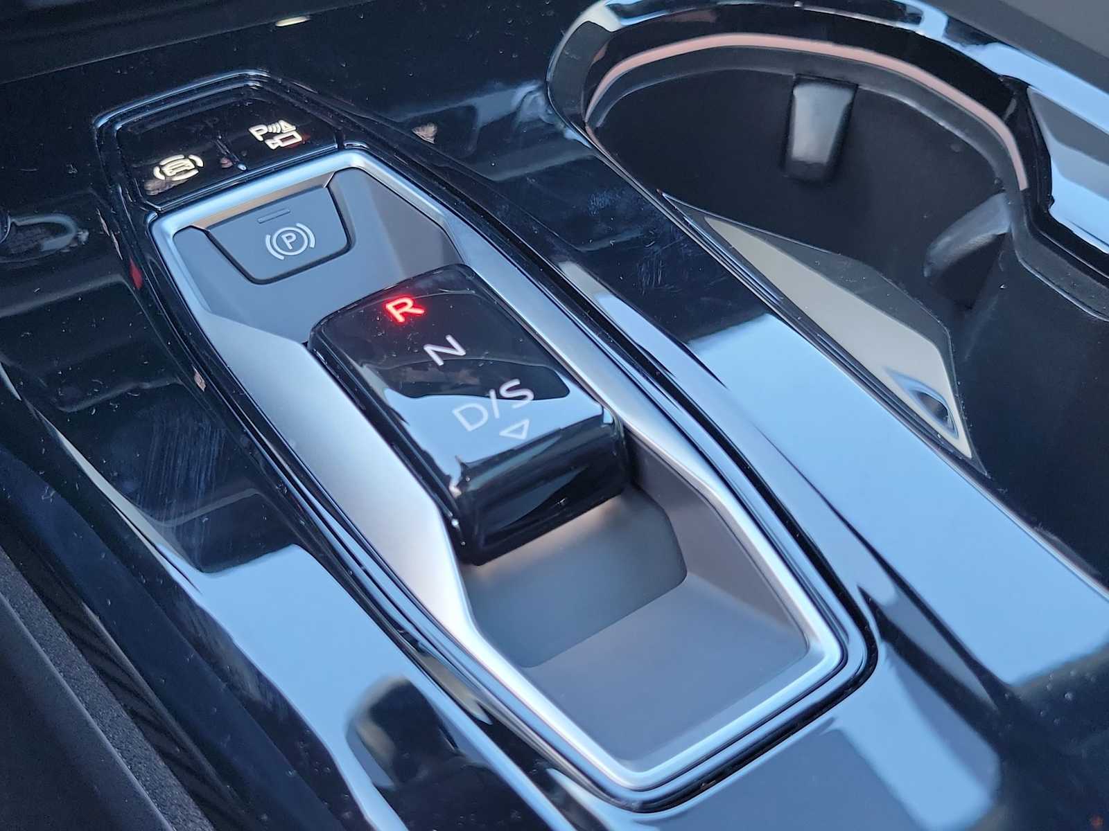 Thumbnail: 2025 Audi Q5 - 31