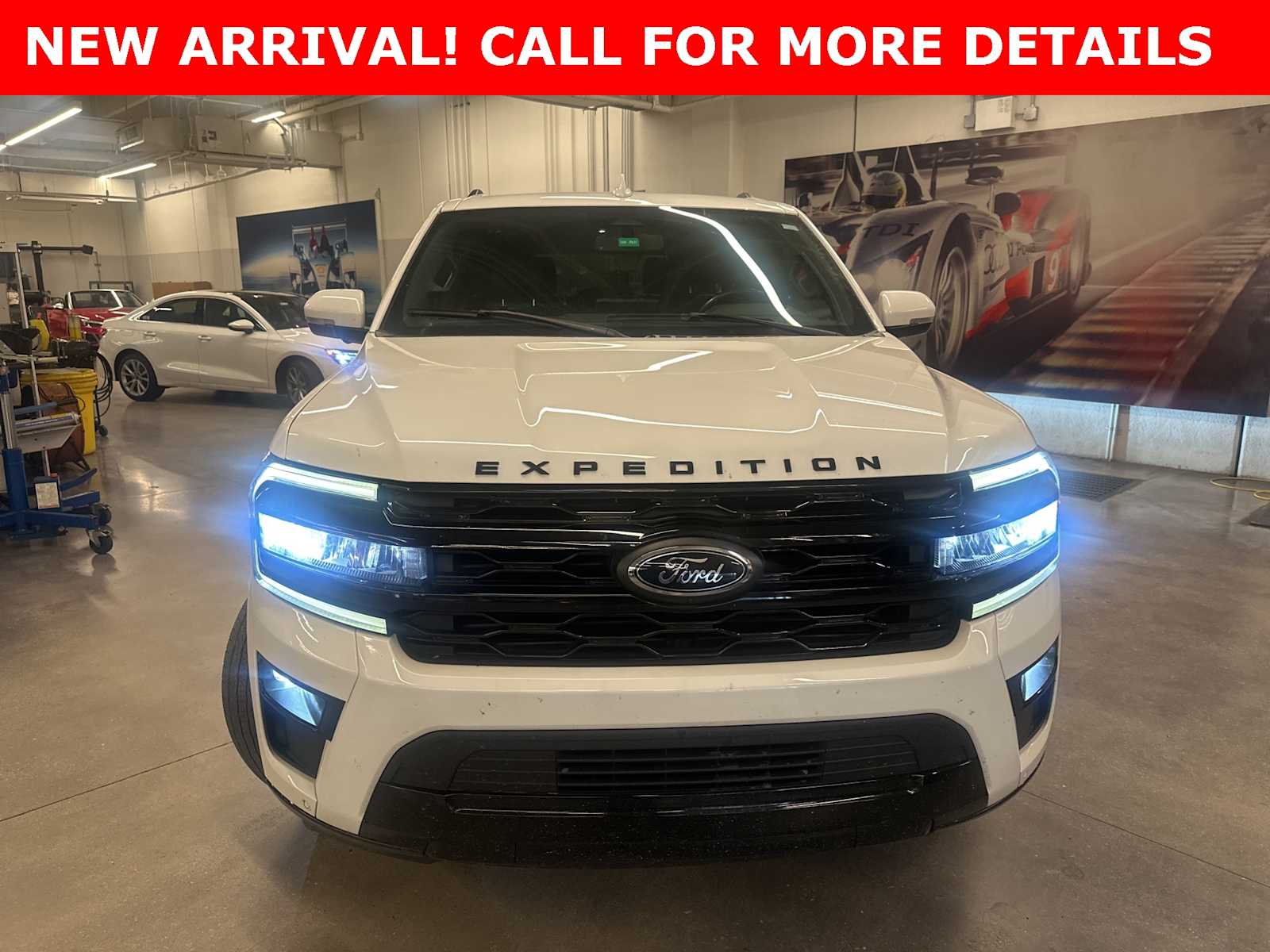Thumbnail: 2022 Ford Expedition - 2