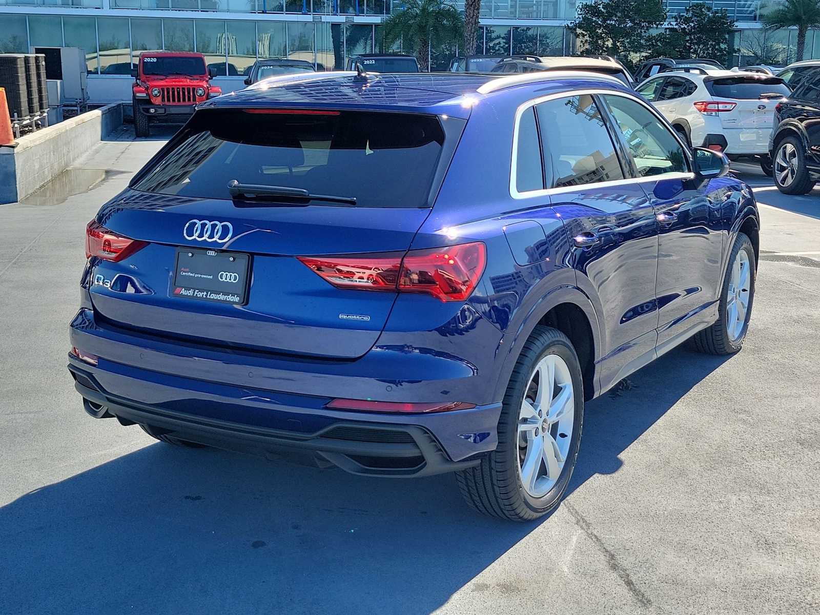 Thumbnail: 2024 Audi Q3 - 6