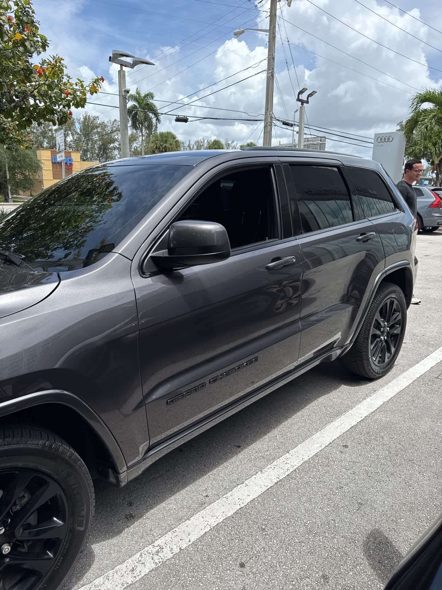 Thumbnail: 2020 Jeep Grand Cherokee - 2