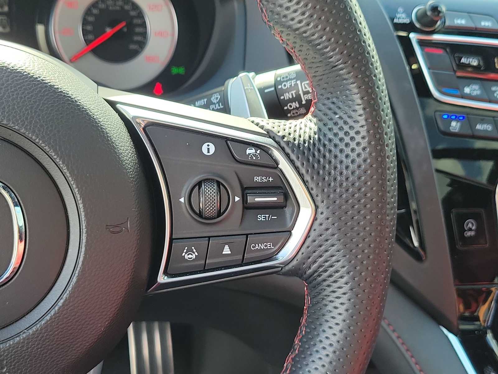 Thumbnail: 2023 Acura RDX - 22