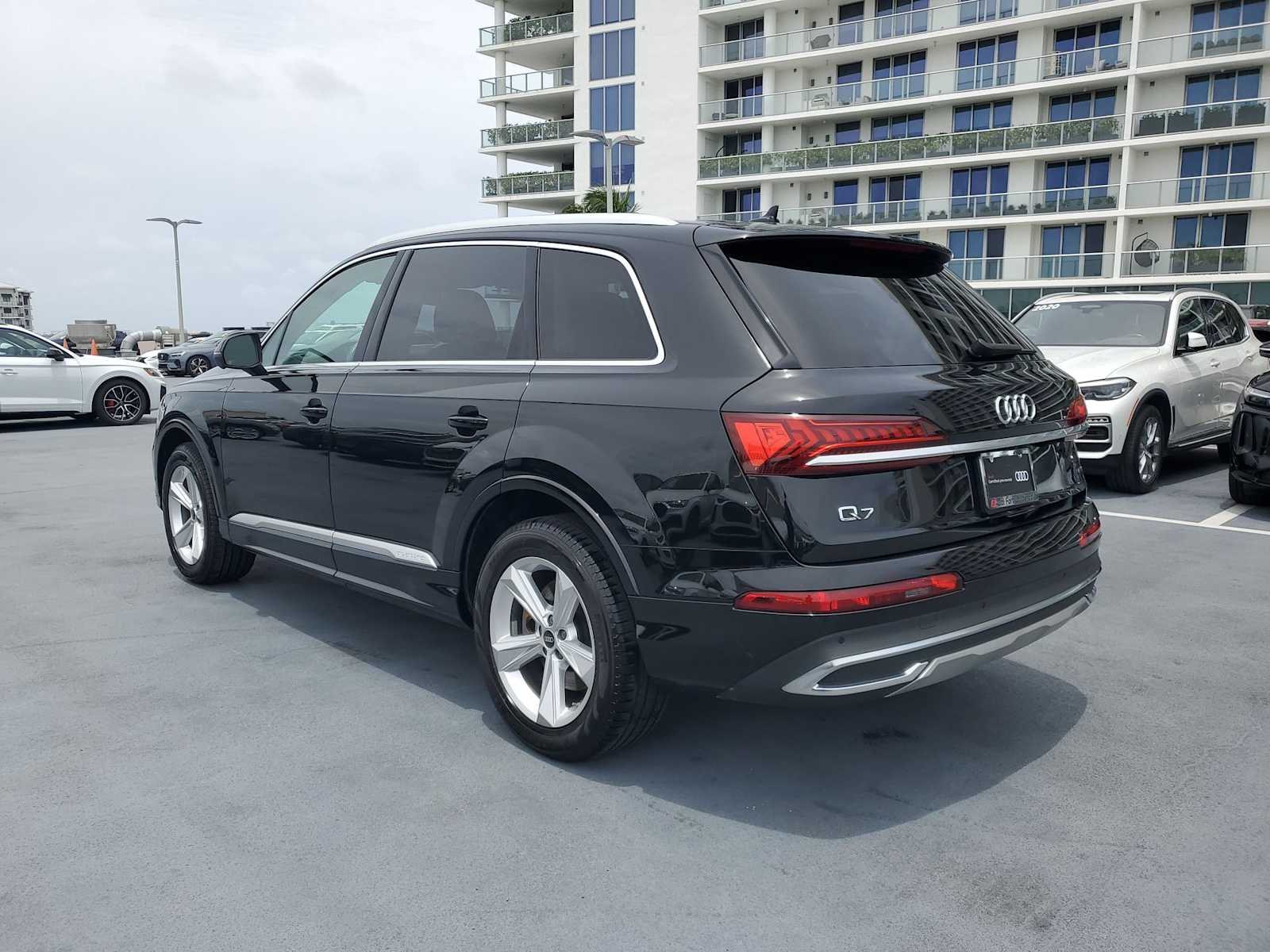 Thumbnail: 2022 Audi Q7 - 4