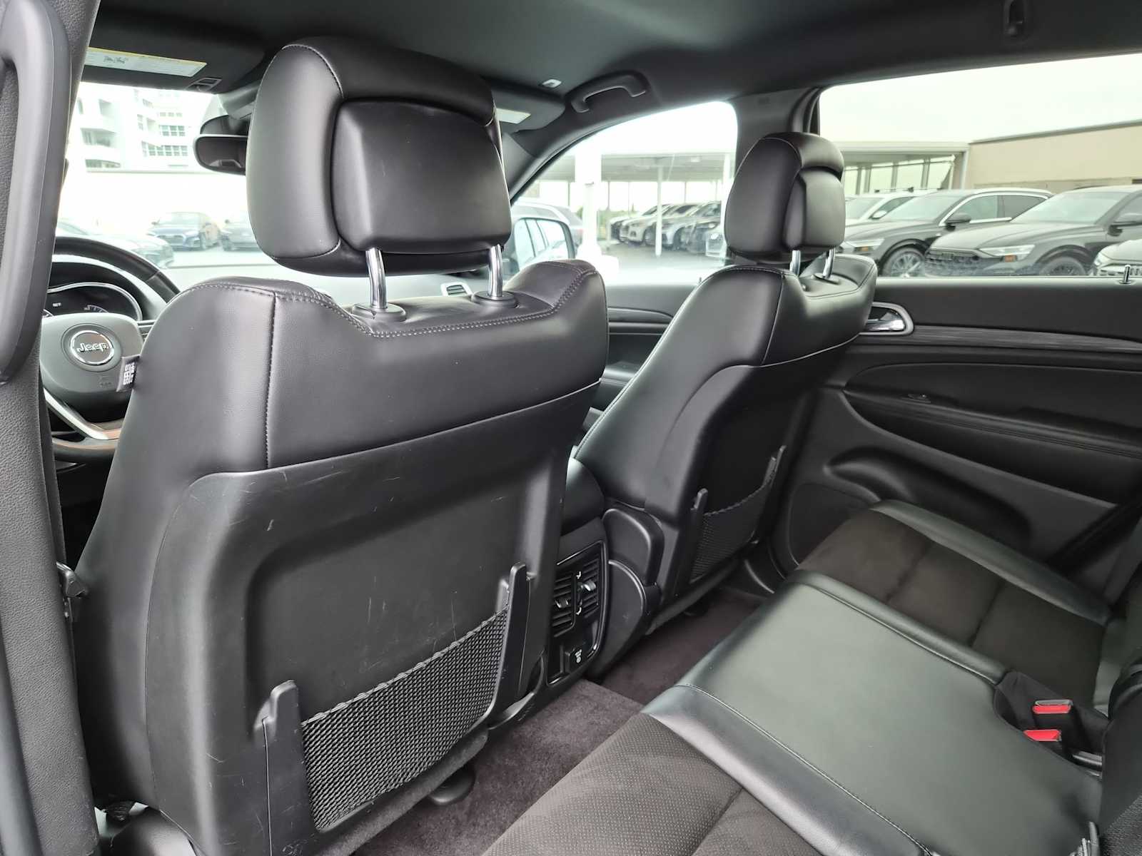 Thumbnail: 2019 Jeep Grand Cherokee - 17