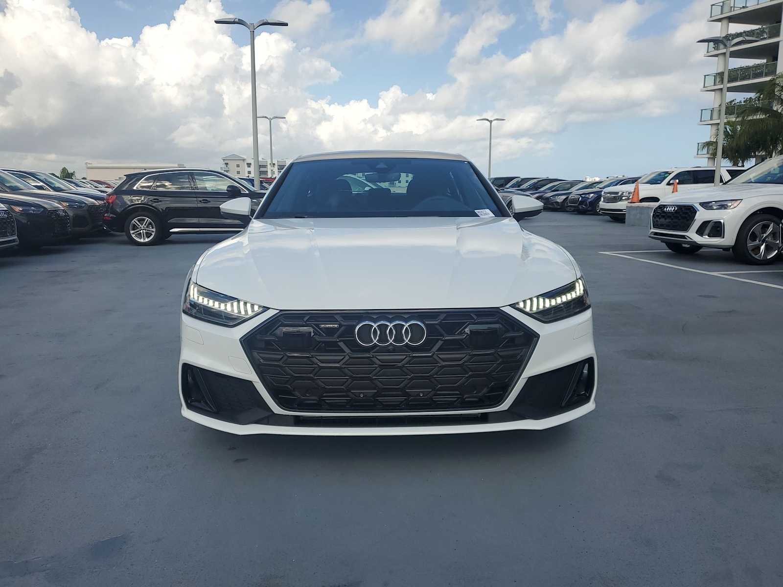 Thumbnail: 2025 Audi A7 - 9