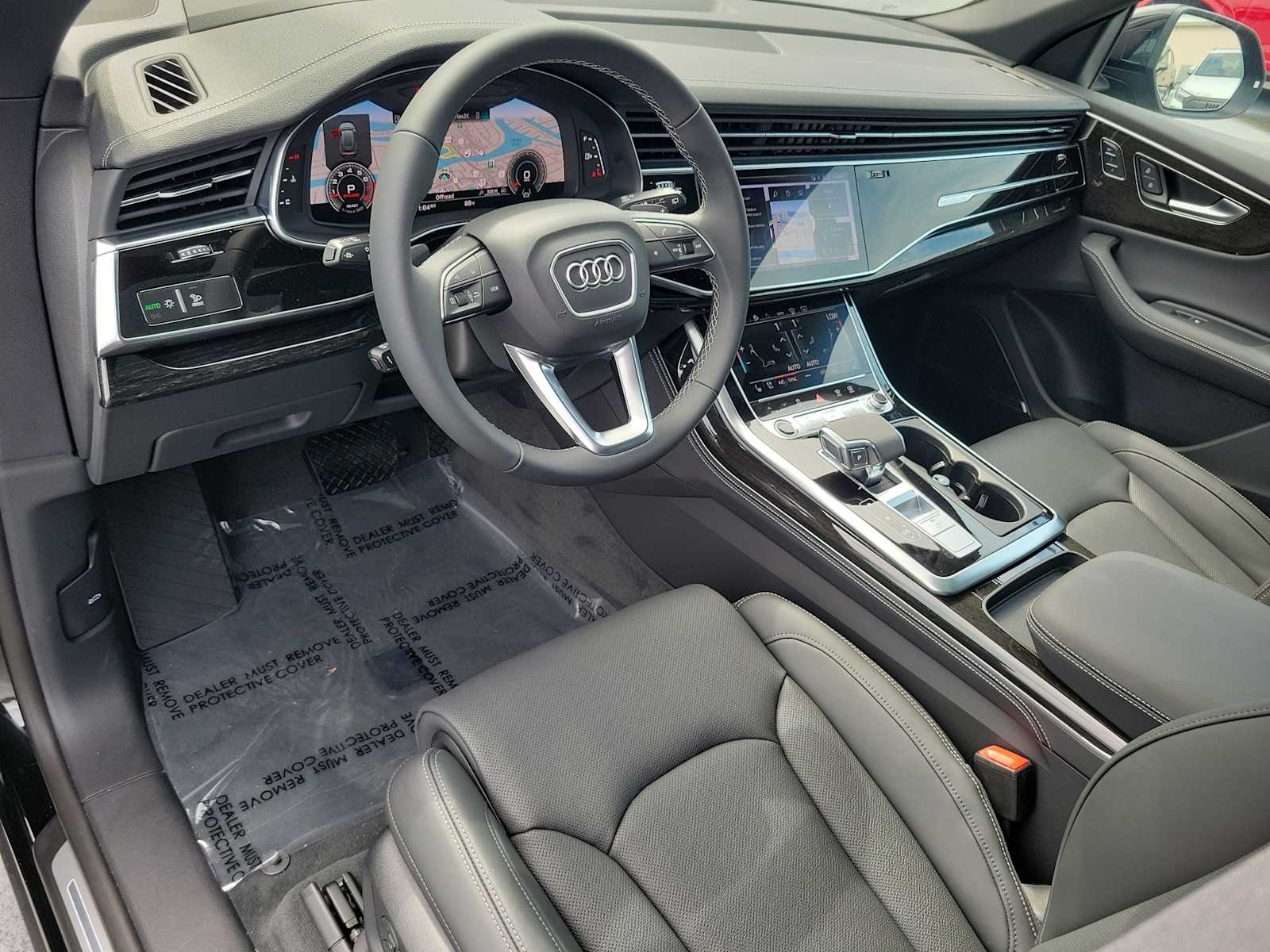 Thumbnail: 2025 Audi Q8 - 2