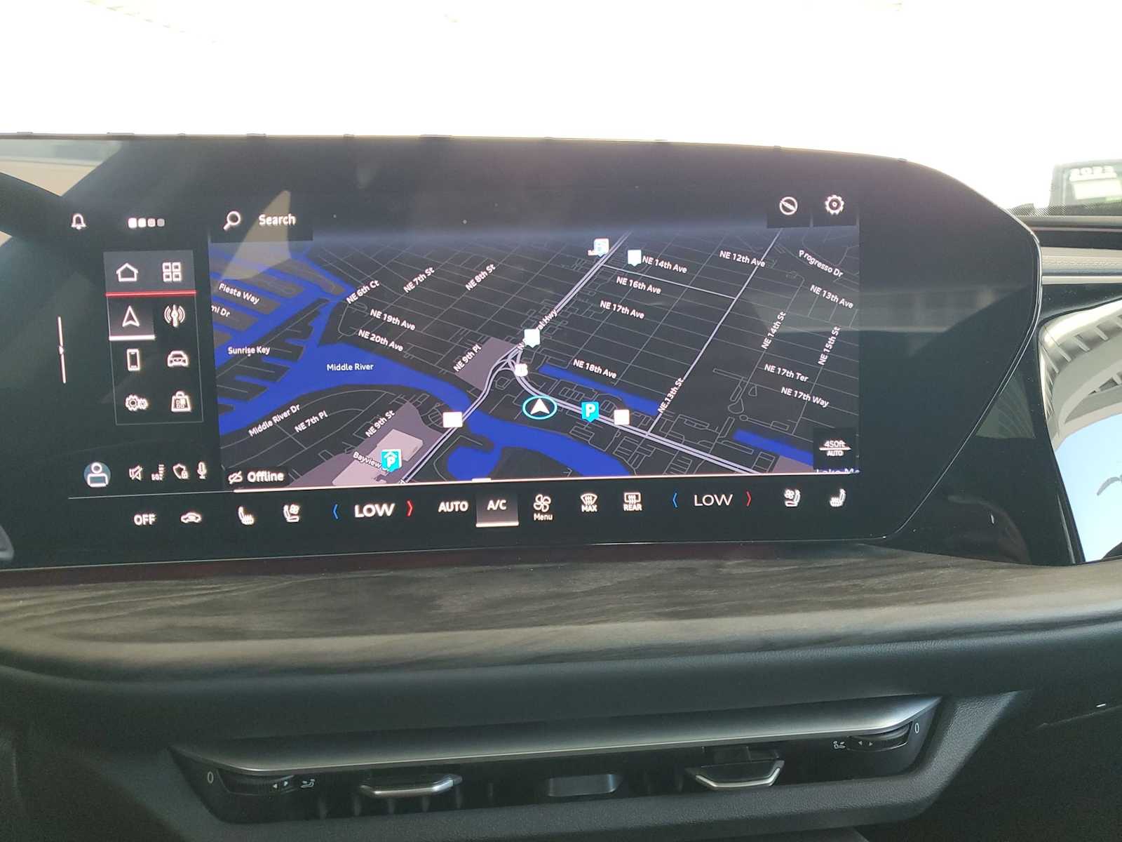 Thumbnail: 2025 Audi Q5 - 20