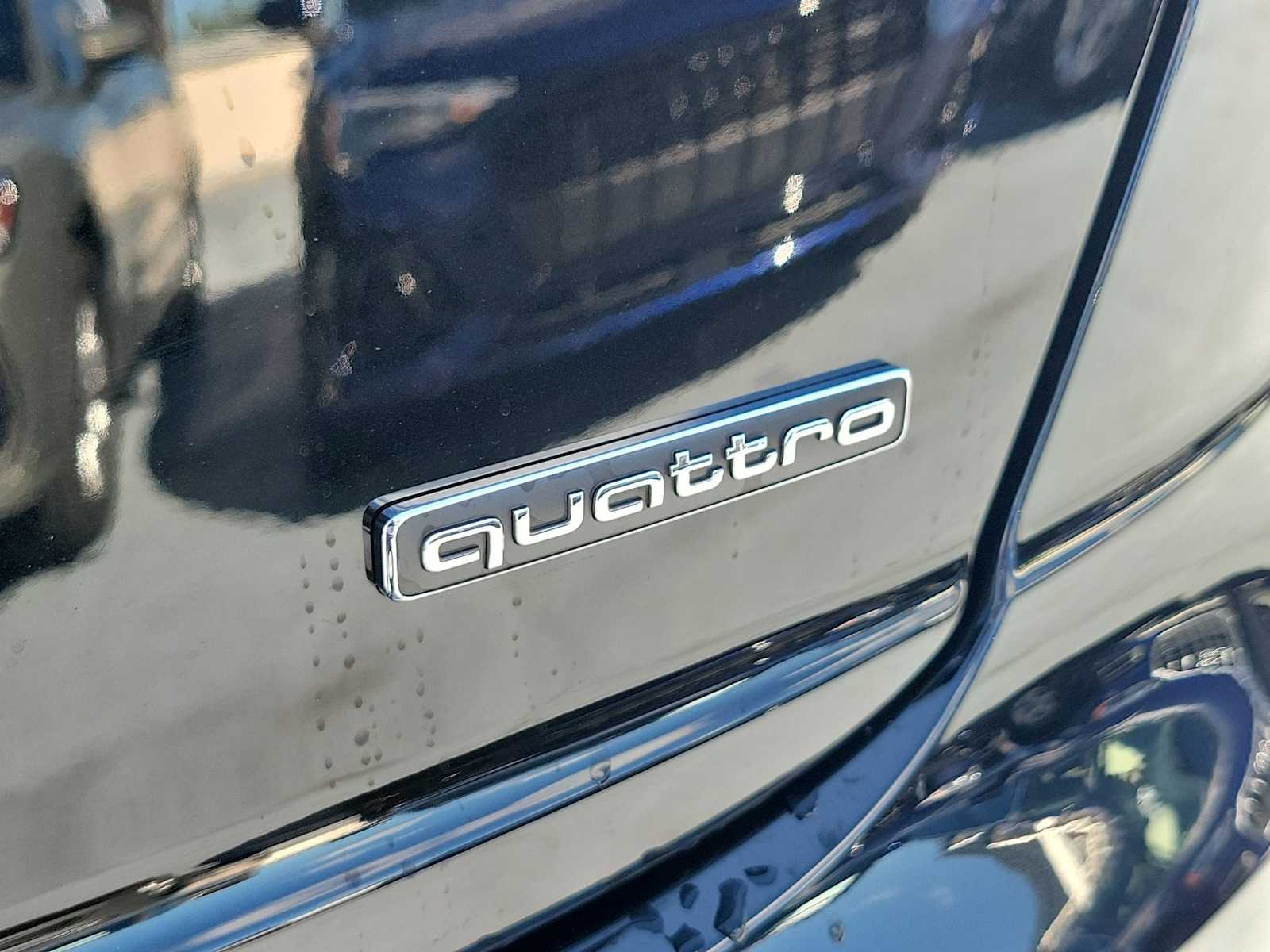 Thumbnail: 2026 Audi Q8 - 11