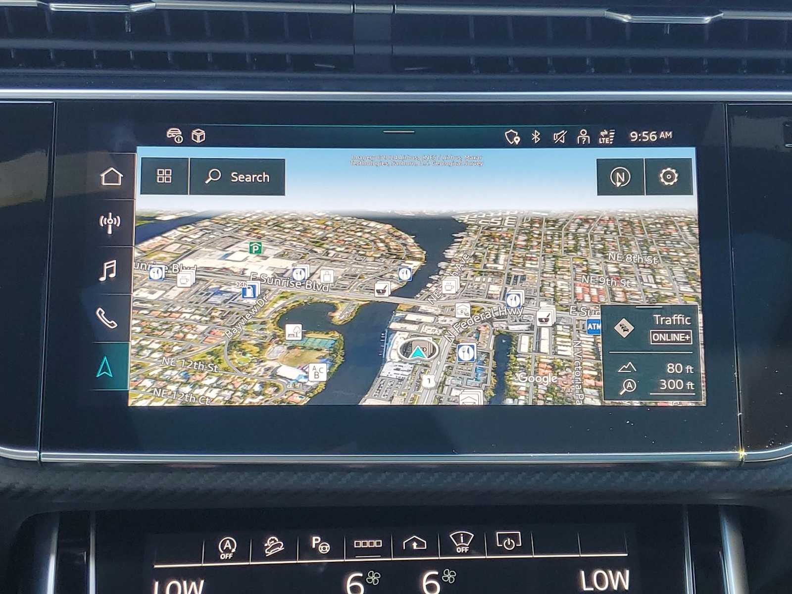 Thumbnail: 2023 Audi RS Q8 - 20