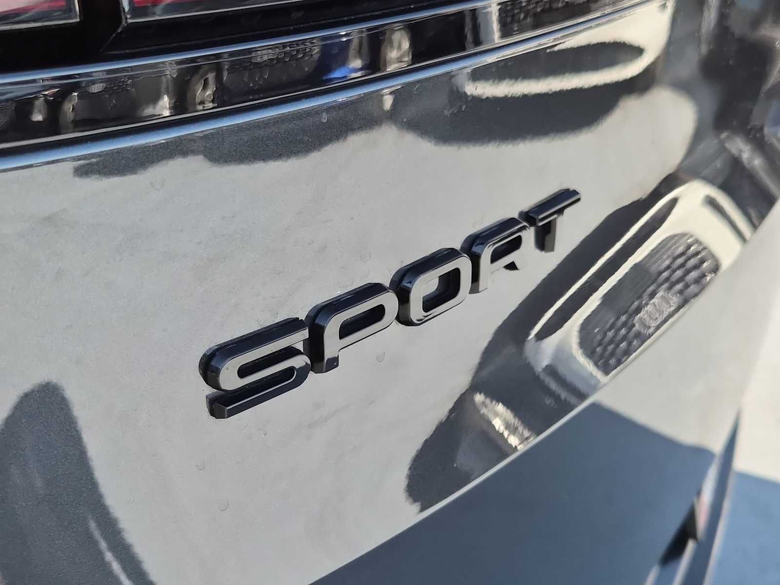 Thumbnail: 2024 Land Rover Range Rover Sport - 11