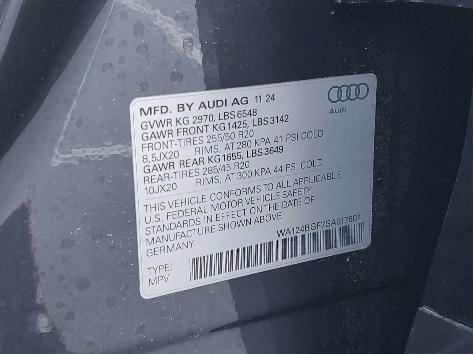 2025 Audi Q6 e-tron Premium Plus 24