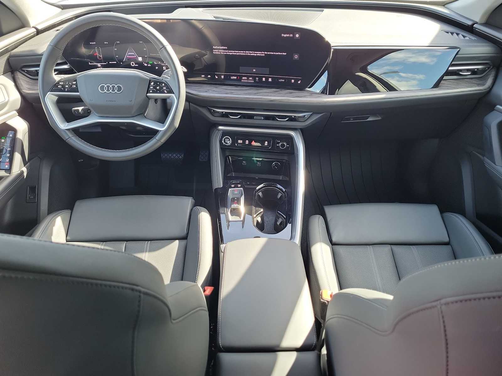 Thumbnail: 2025 Audi Q5 - 14