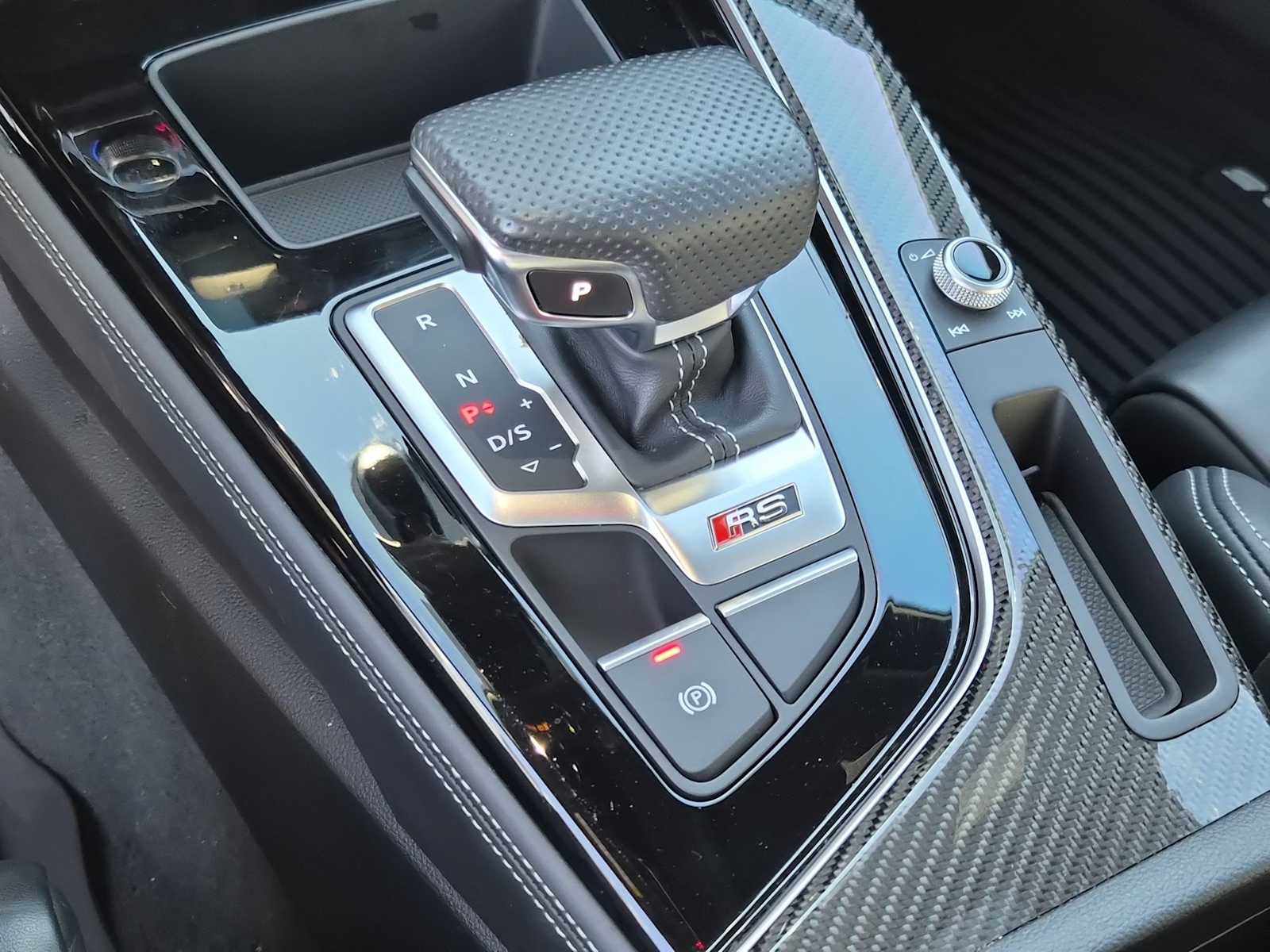 Thumbnail: 2023 Audi RS 5 - 25