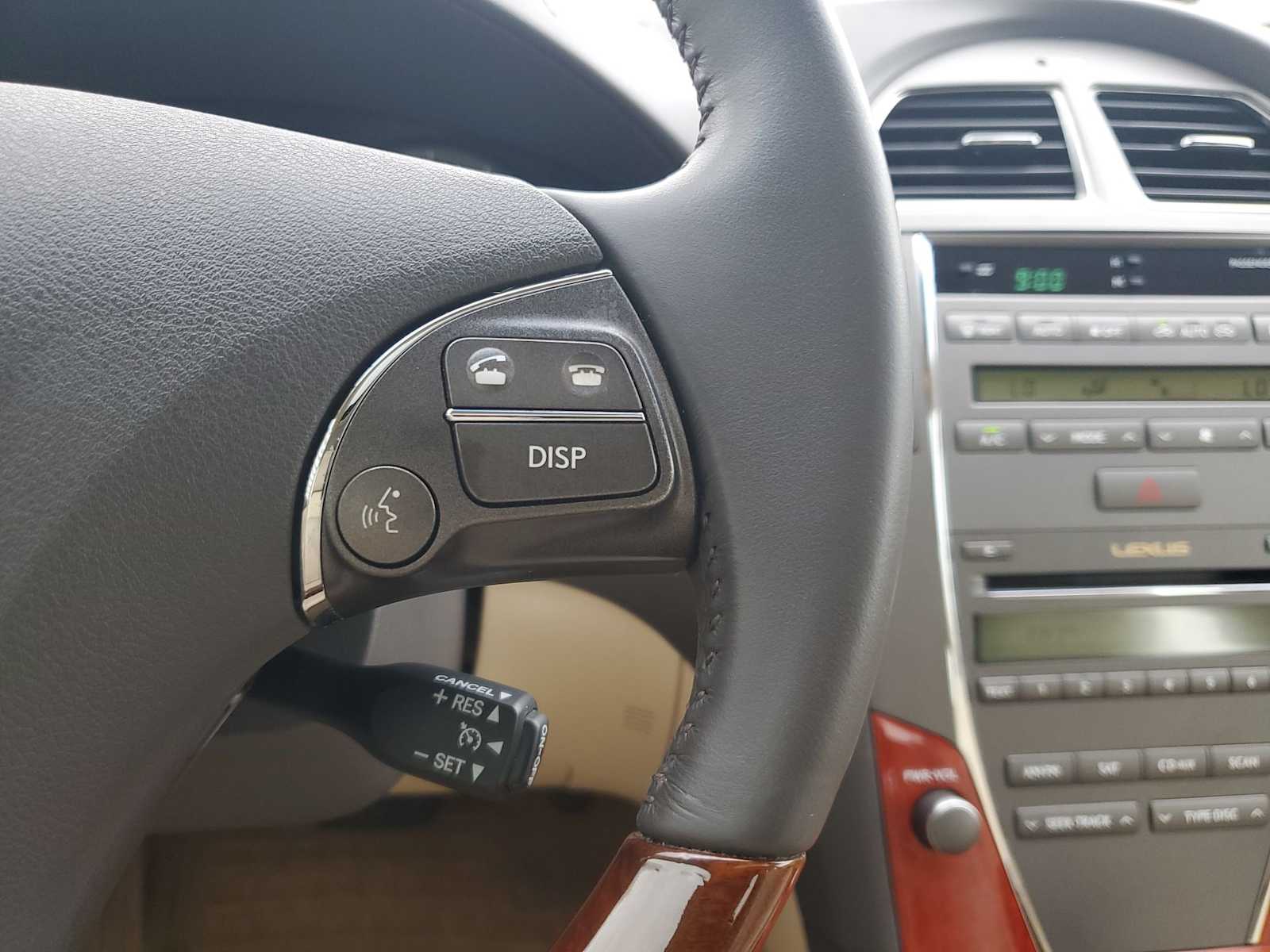 Thumbnail: 2012 Lexus ES - 17