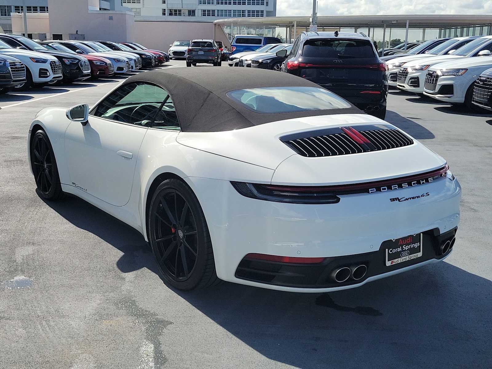 Thumbnail: 2020 Porsche 911 - 4