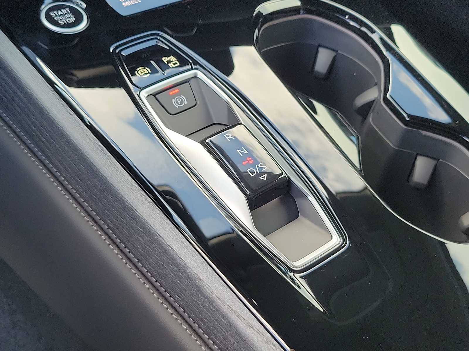 Thumbnail: 2025 Audi A5 - 25