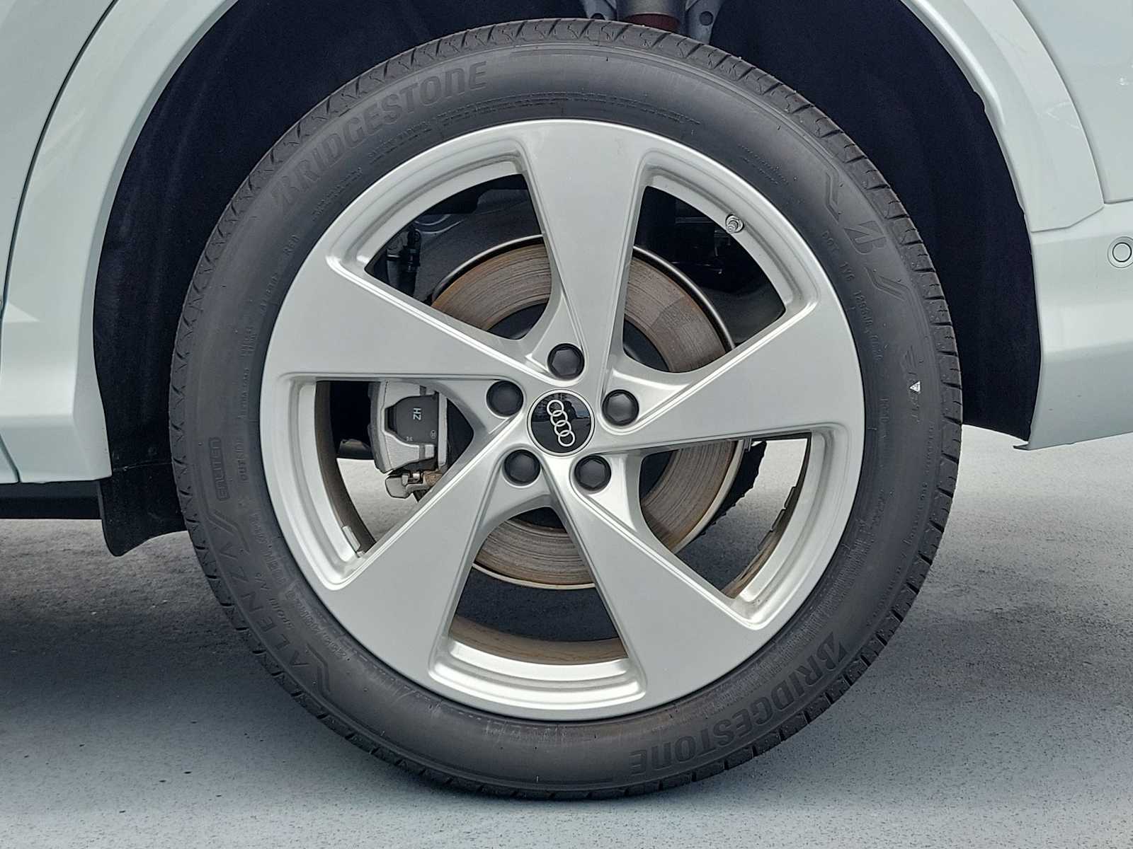 Thumbnail: 2026 Audi Q5 - 12
