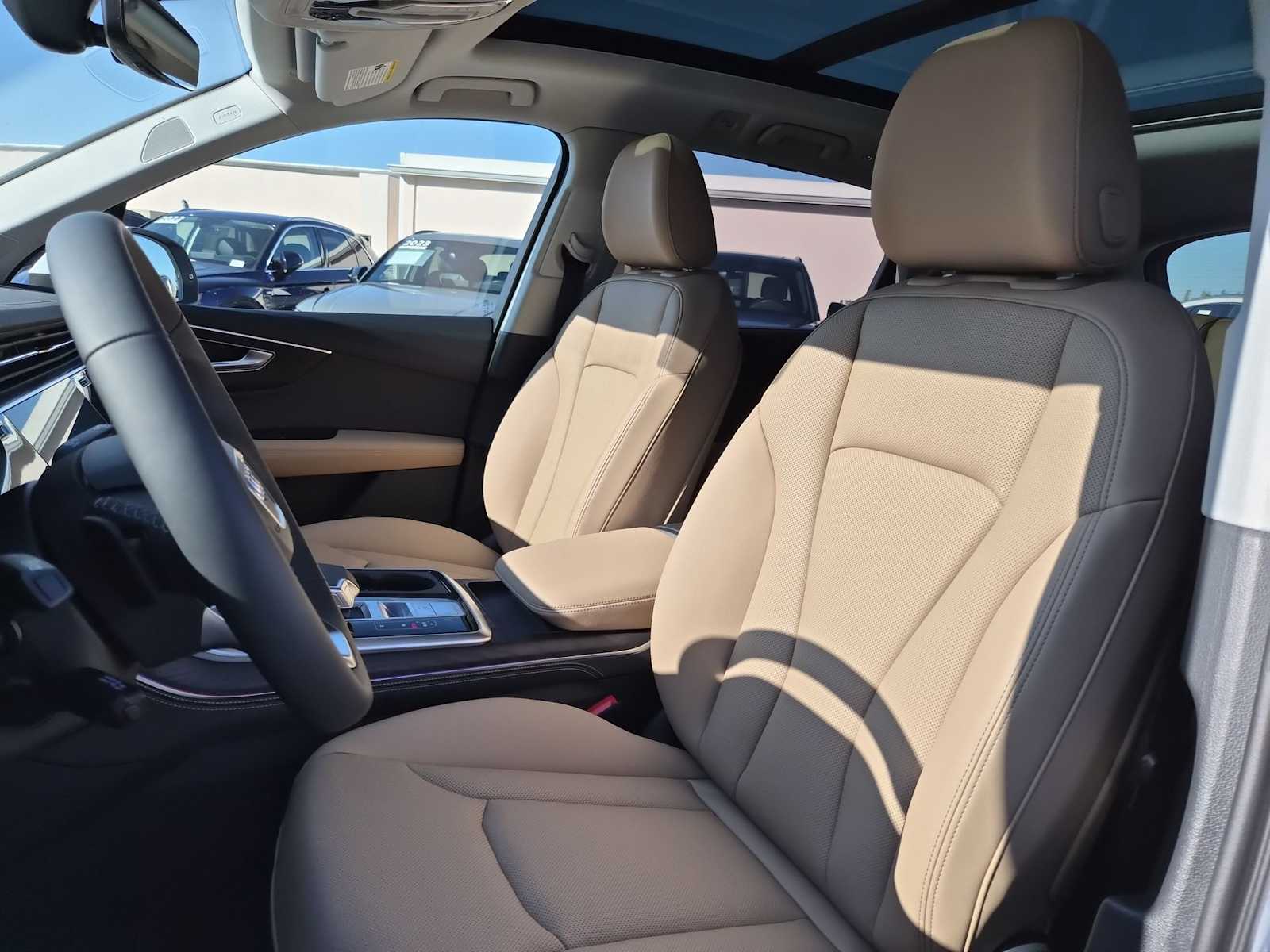 Thumbnail: 2026 Audi Q7 - 15