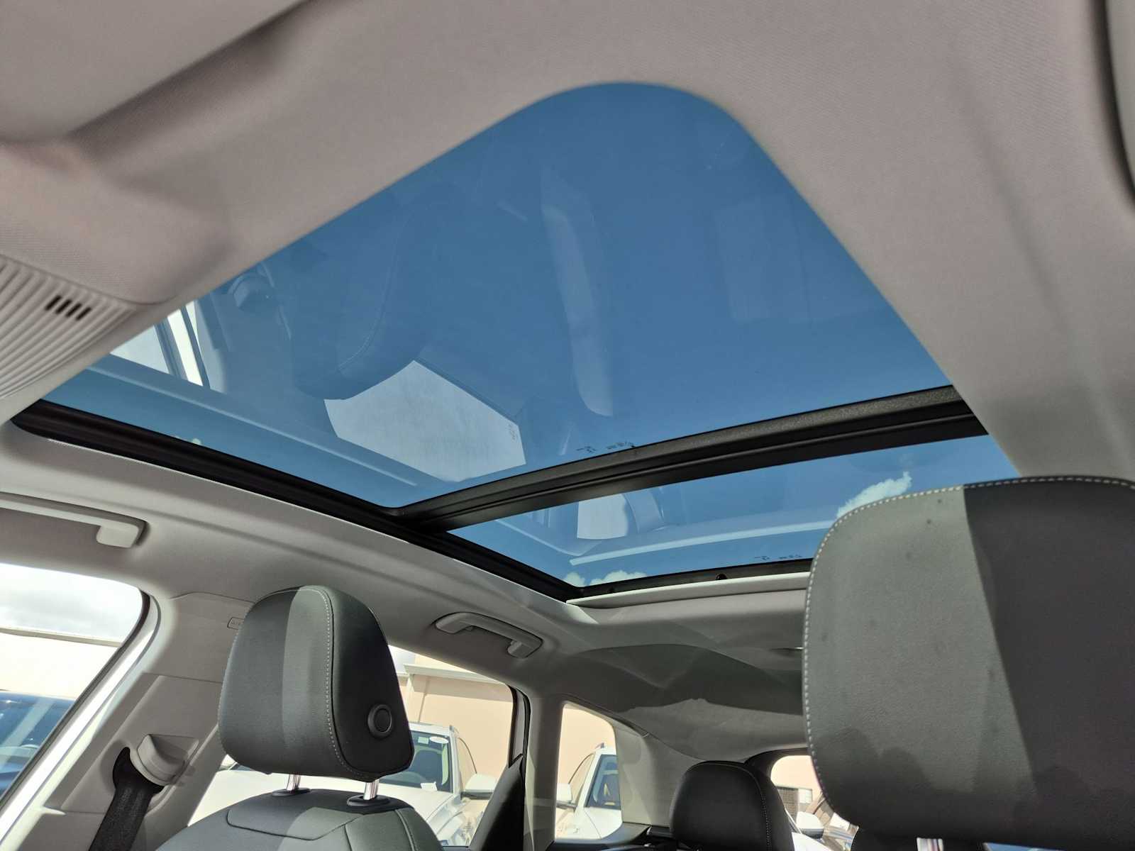 Thumbnail: 2026 Audi Q3 - 18