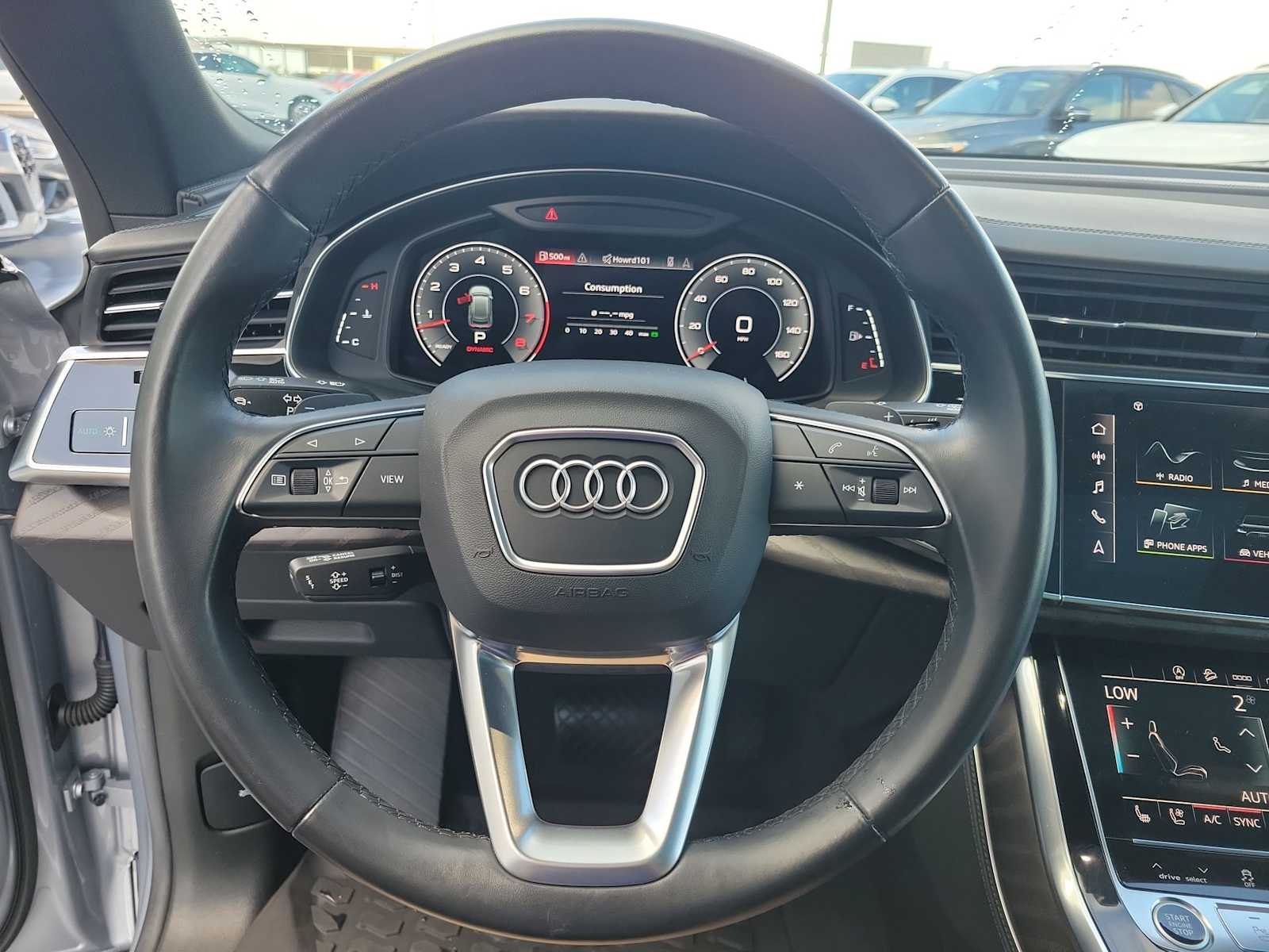 Thumbnail: 2022 Audi Q8 - 21
