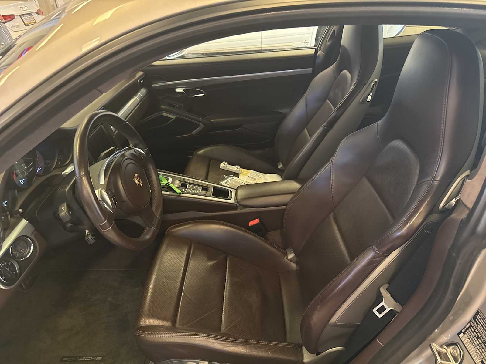 Thumbnail: 2012 Porsche 911 - 2