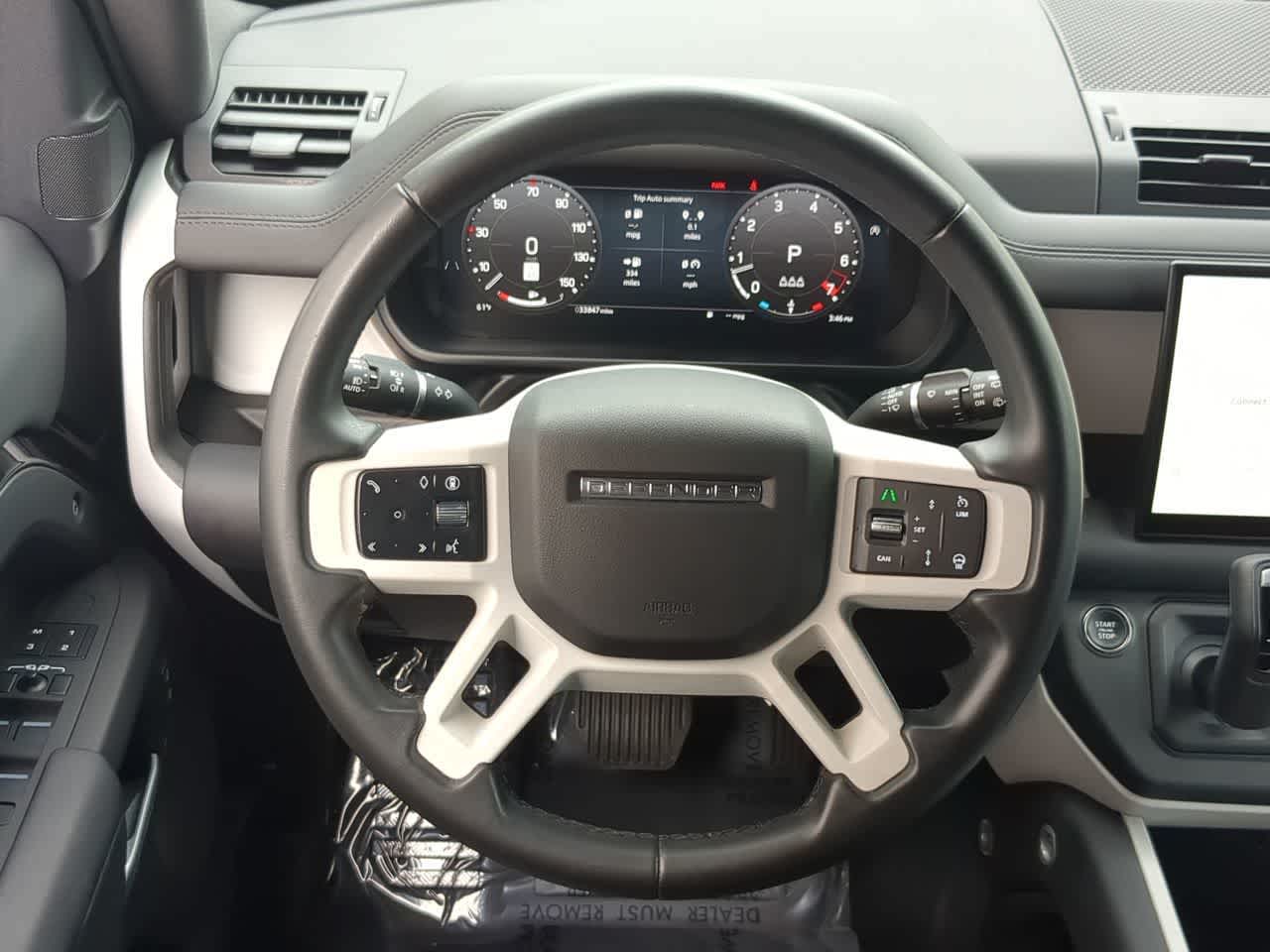 Thumbnail: 2025 Land Rover Defender - 24