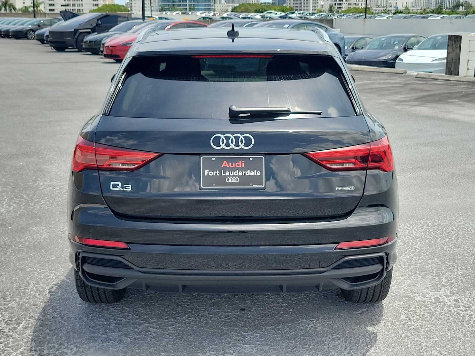 Thumbnail: 2025 Audi Q3 - 5