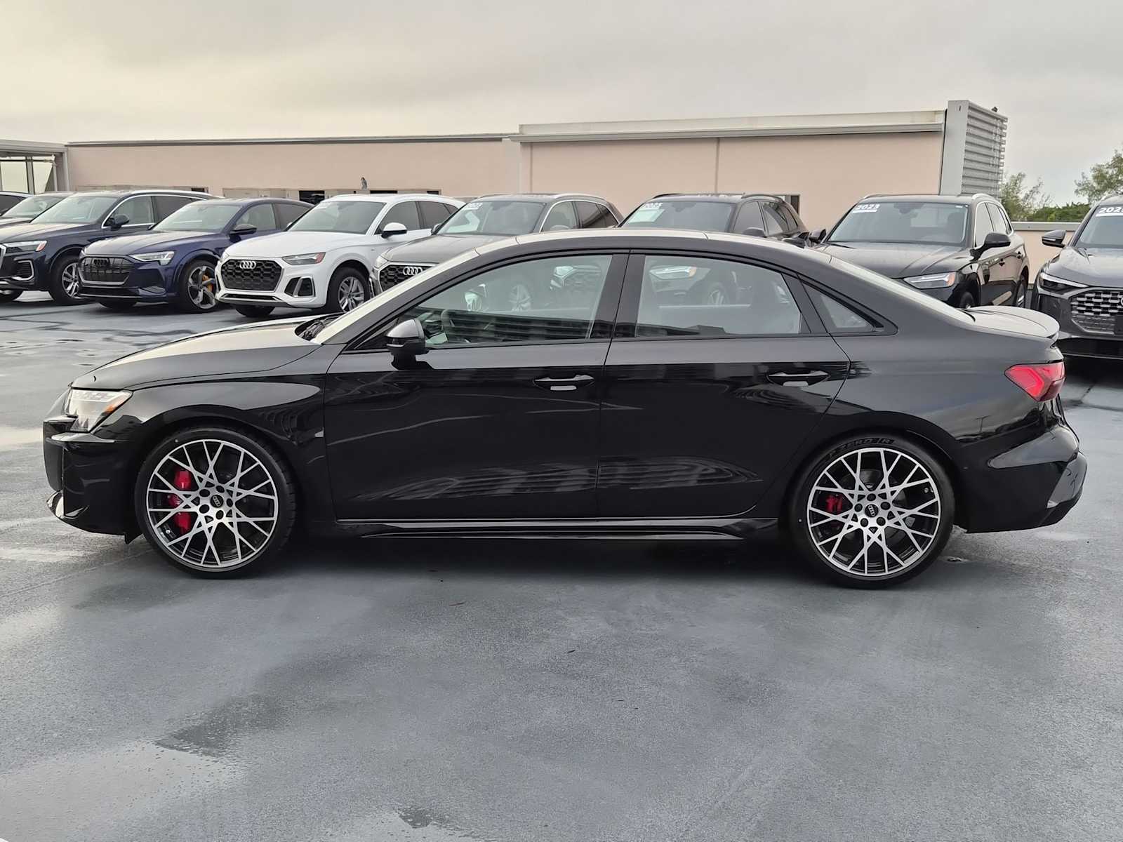 Thumbnail: 2026 Audi RS 3 - 3