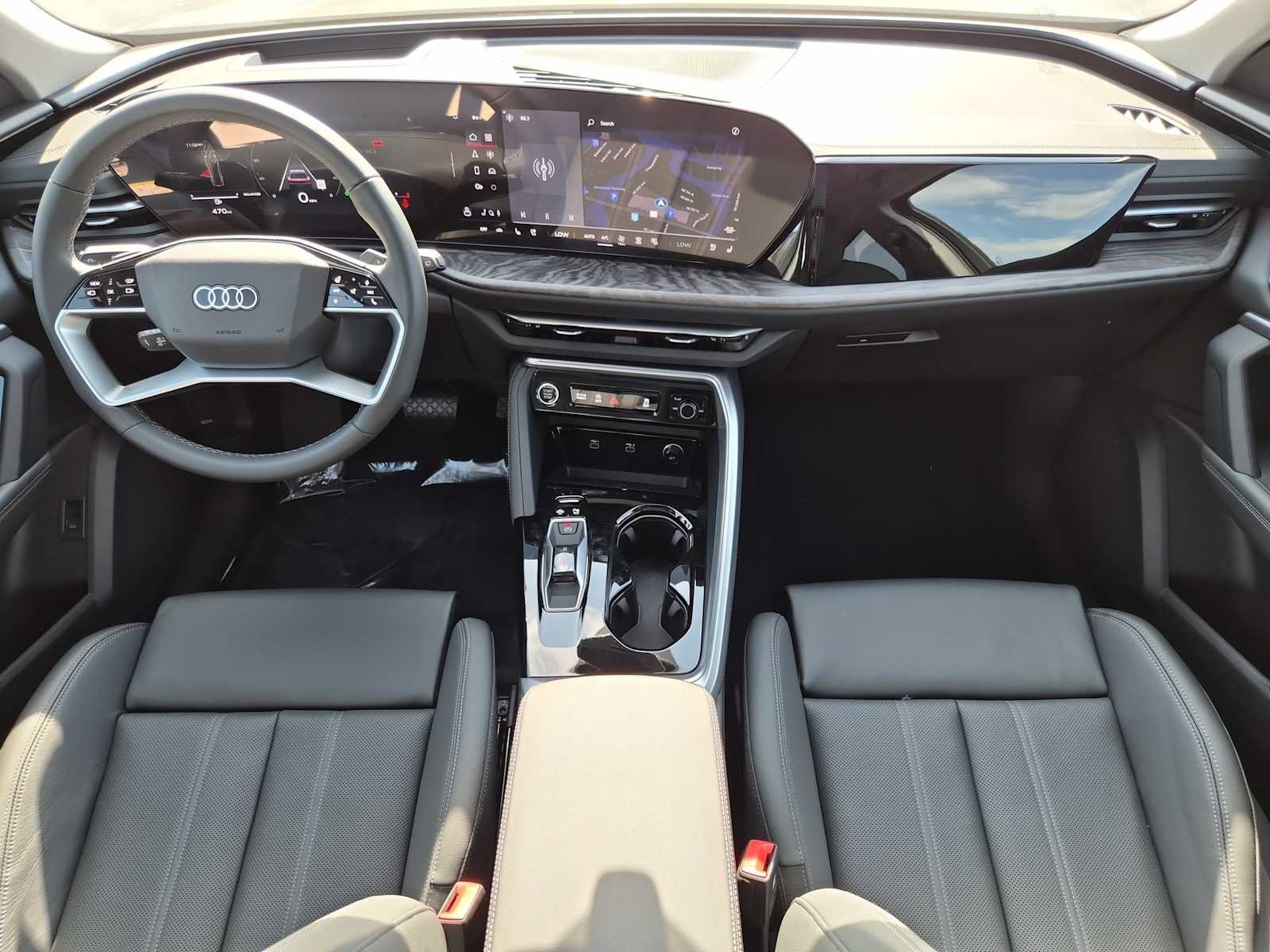 Thumbnail: 2025 Audi Q5 - 14