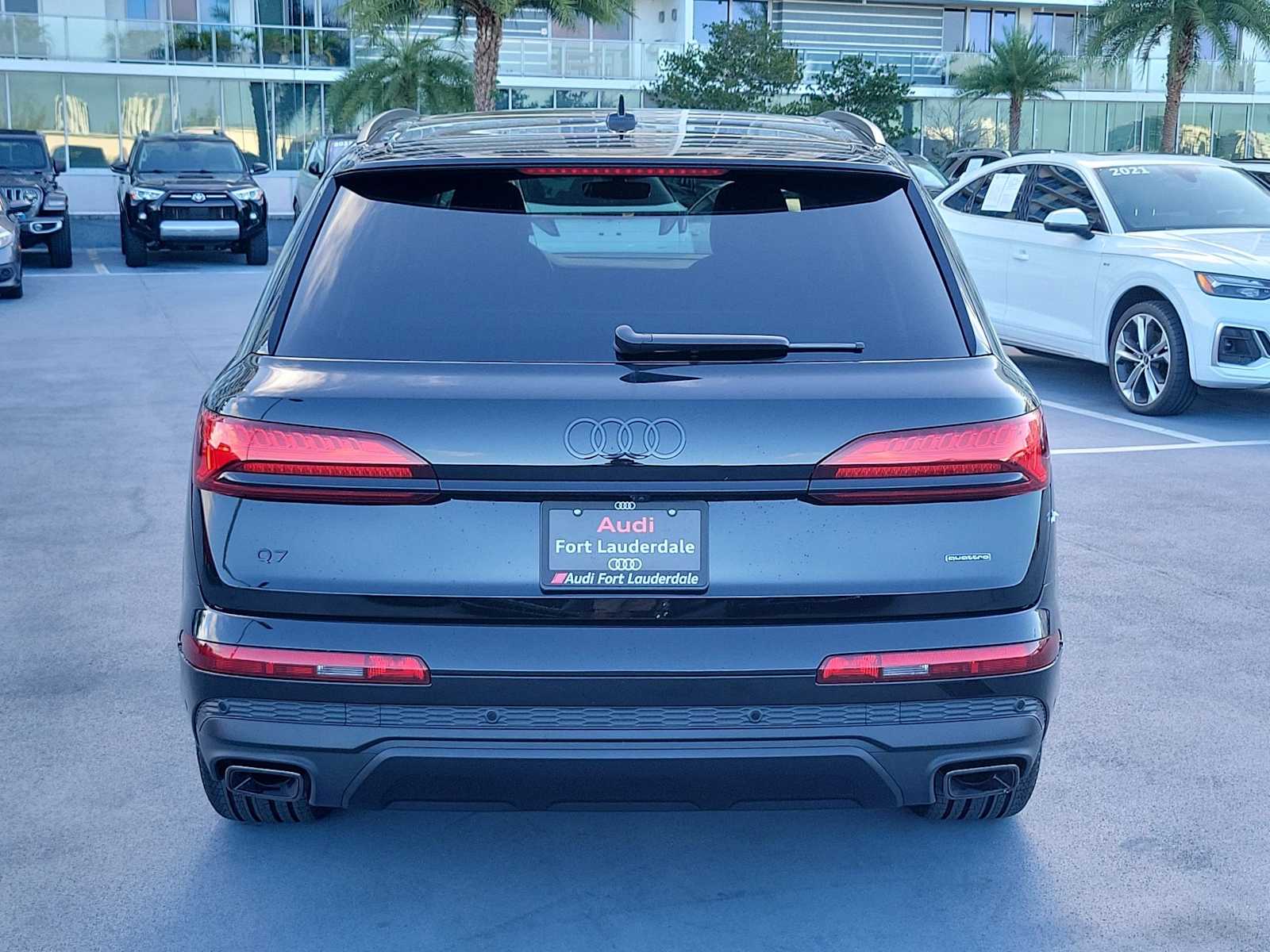 Thumbnail: 2026 Audi Q7 - 5