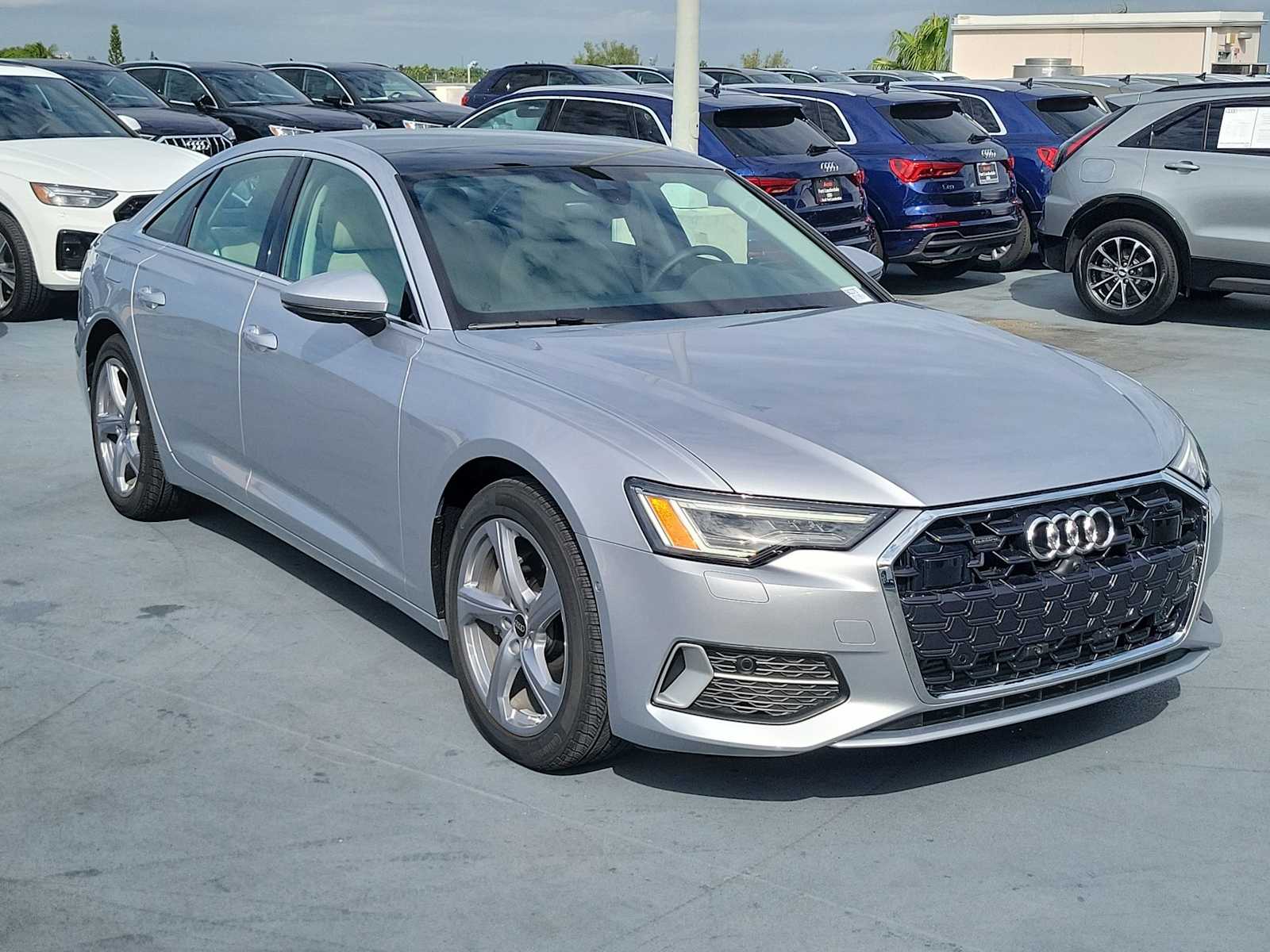 Thumbnail: 2025 Audi A6 - 8