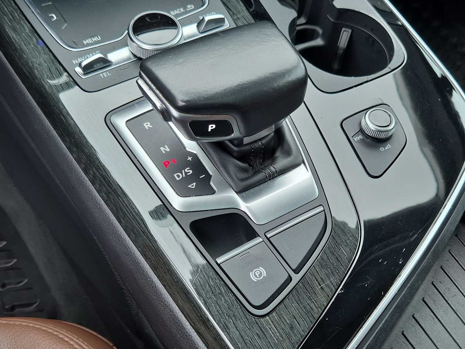 Thumbnail: 2019 Audi Q7 - 25