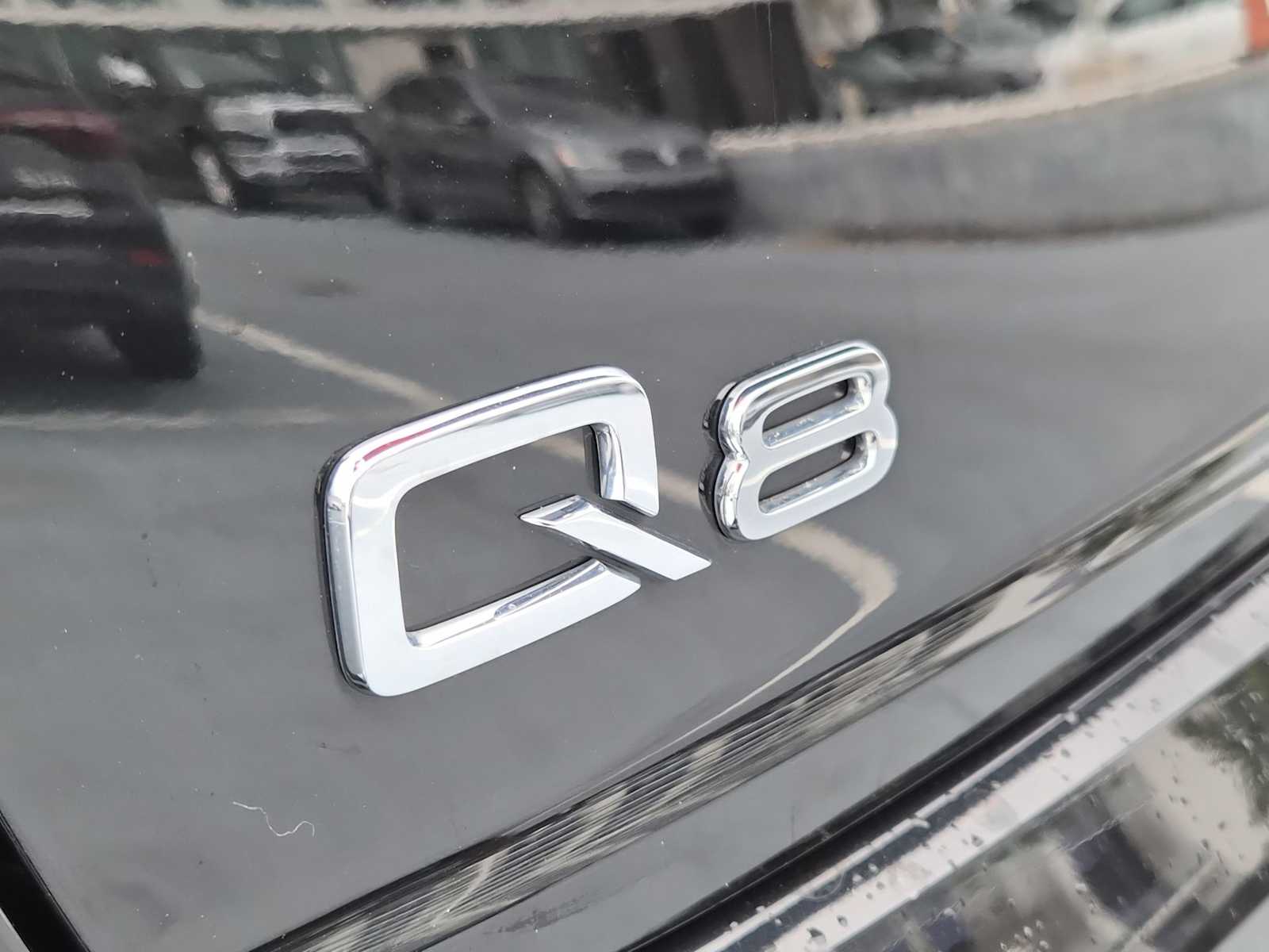 Thumbnail: 2023 Audi Q8 - 10
