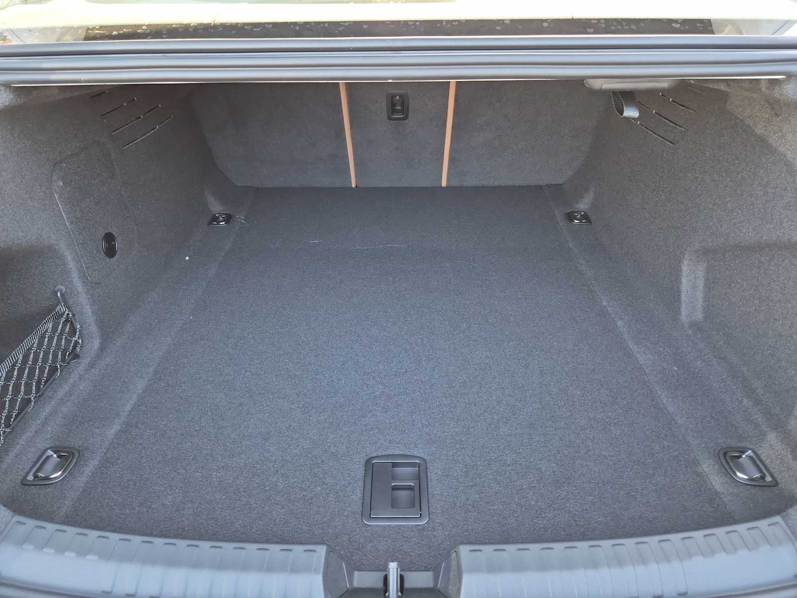 Thumbnail: 2026 Audi A6 - 27