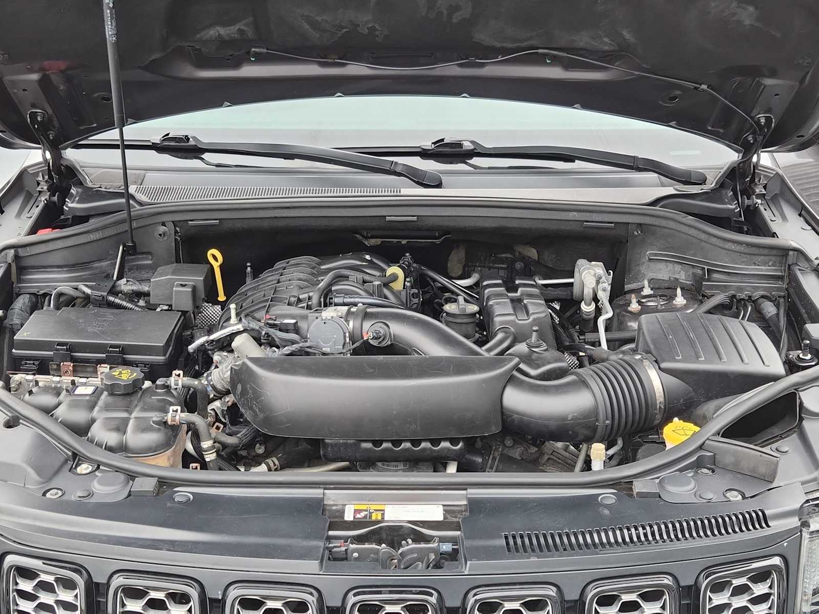 Thumbnail: 2019 Jeep Grand Cherokee - 13