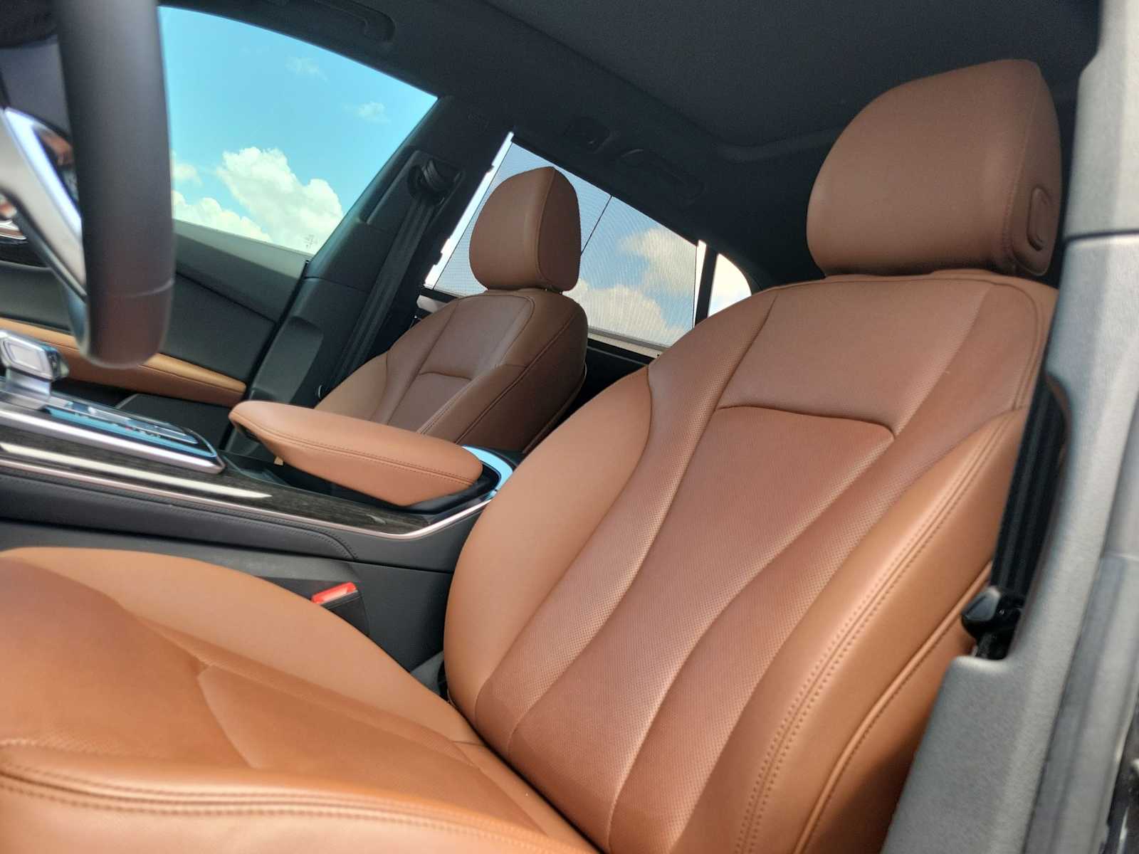 Thumbnail: 2023 Audi Q8 - 15
