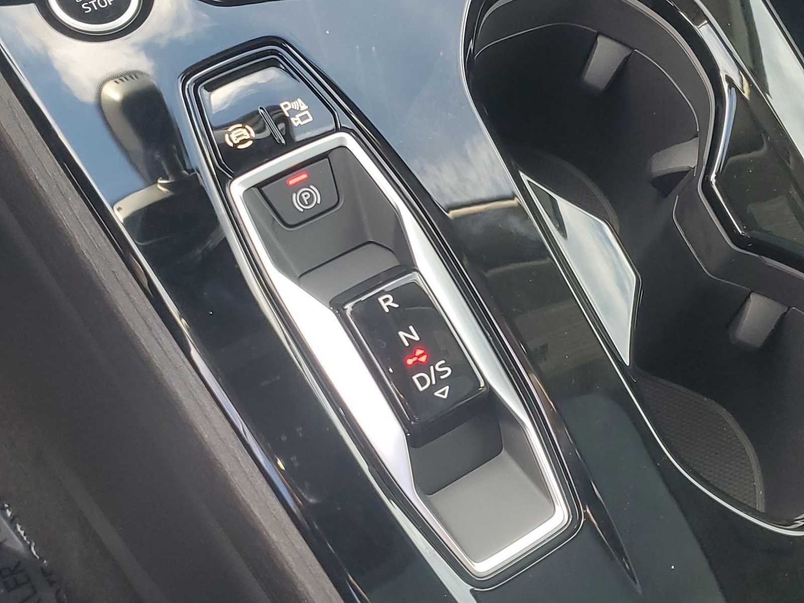 Thumbnail: 2025 Audi A5 - 25