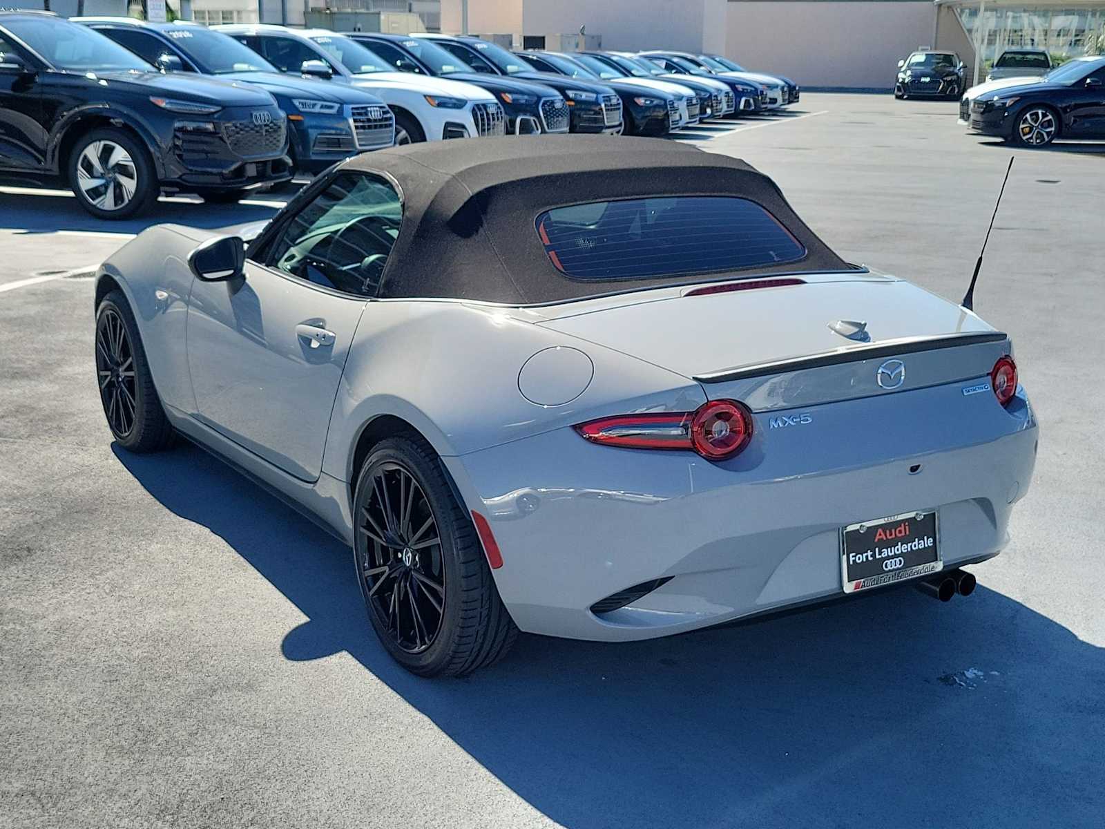 Thumbnail: 2024 Mazda MX-5 Miata - 4