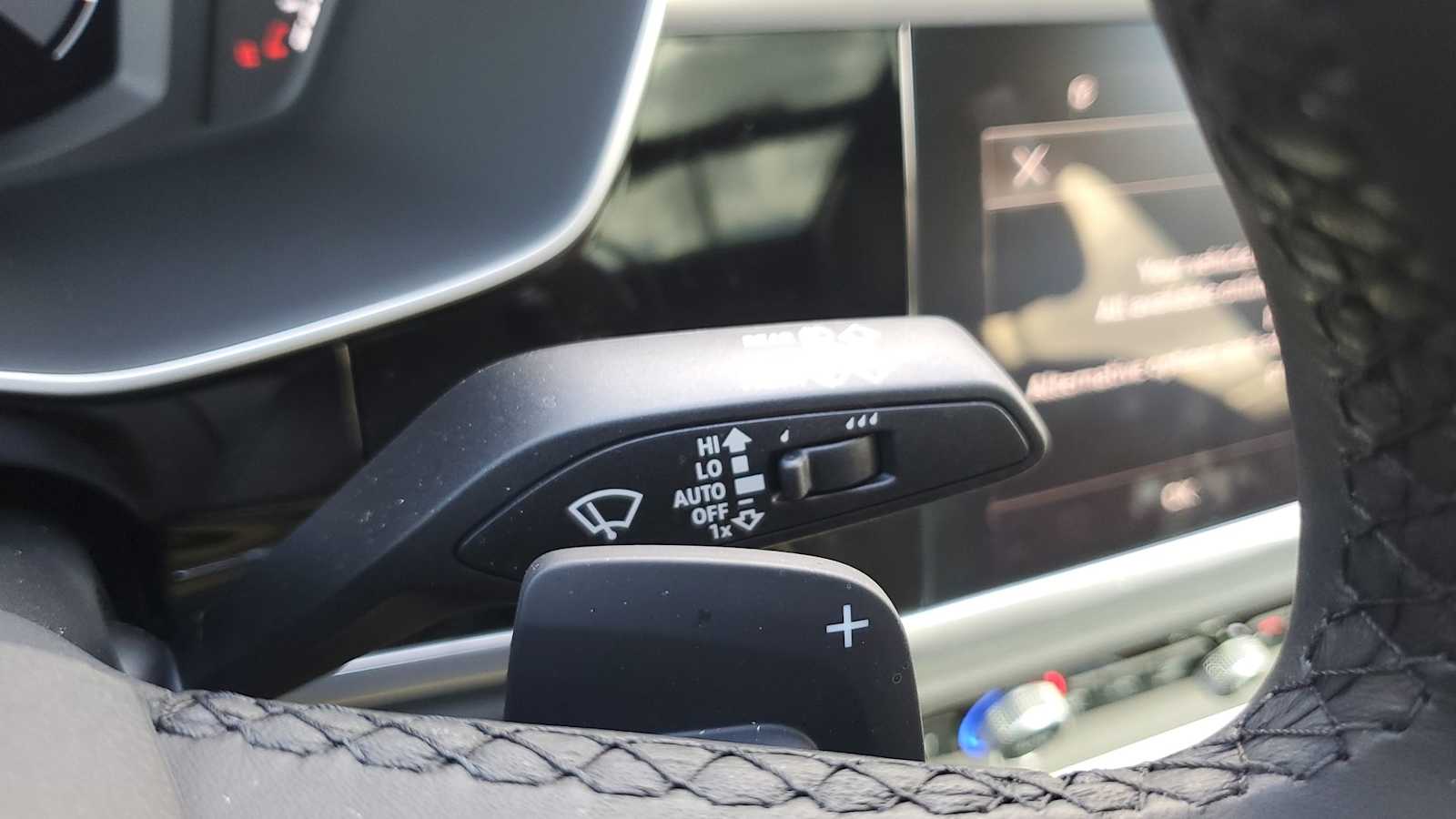 Thumbnail: 2025 Audi Q3 - 26