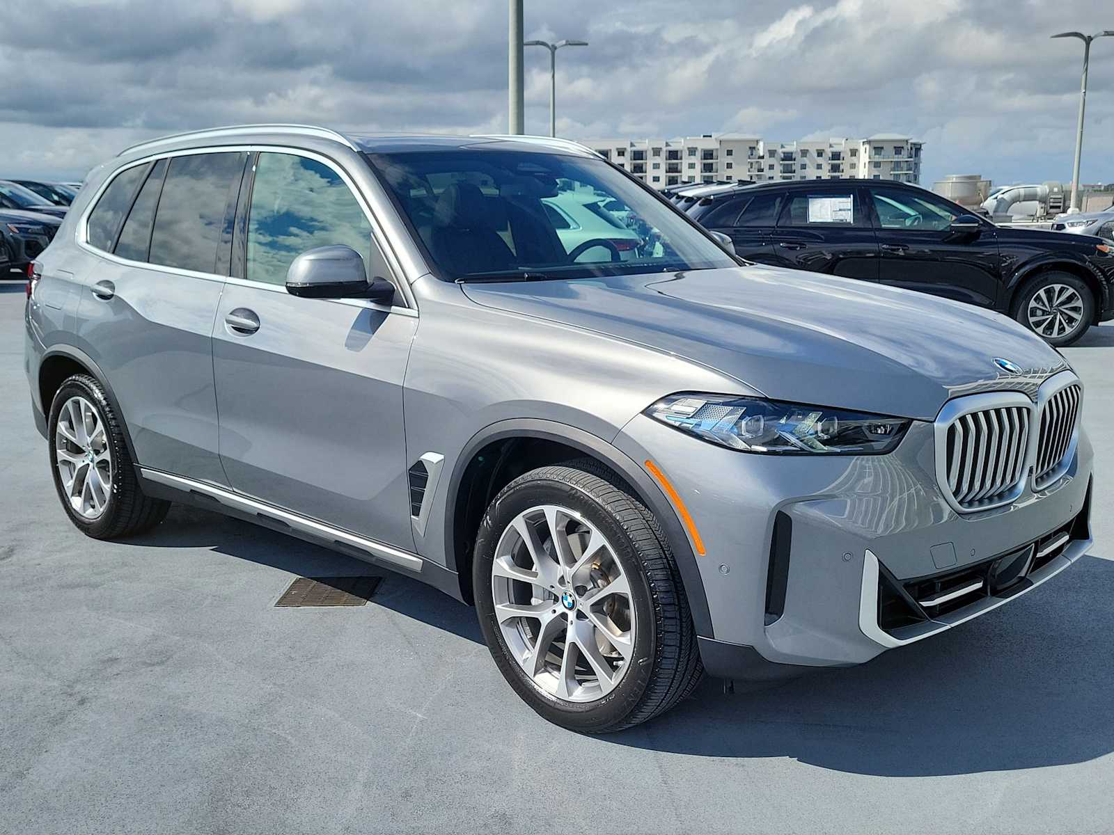 Thumbnail: 2024 BMW X5 - 8
