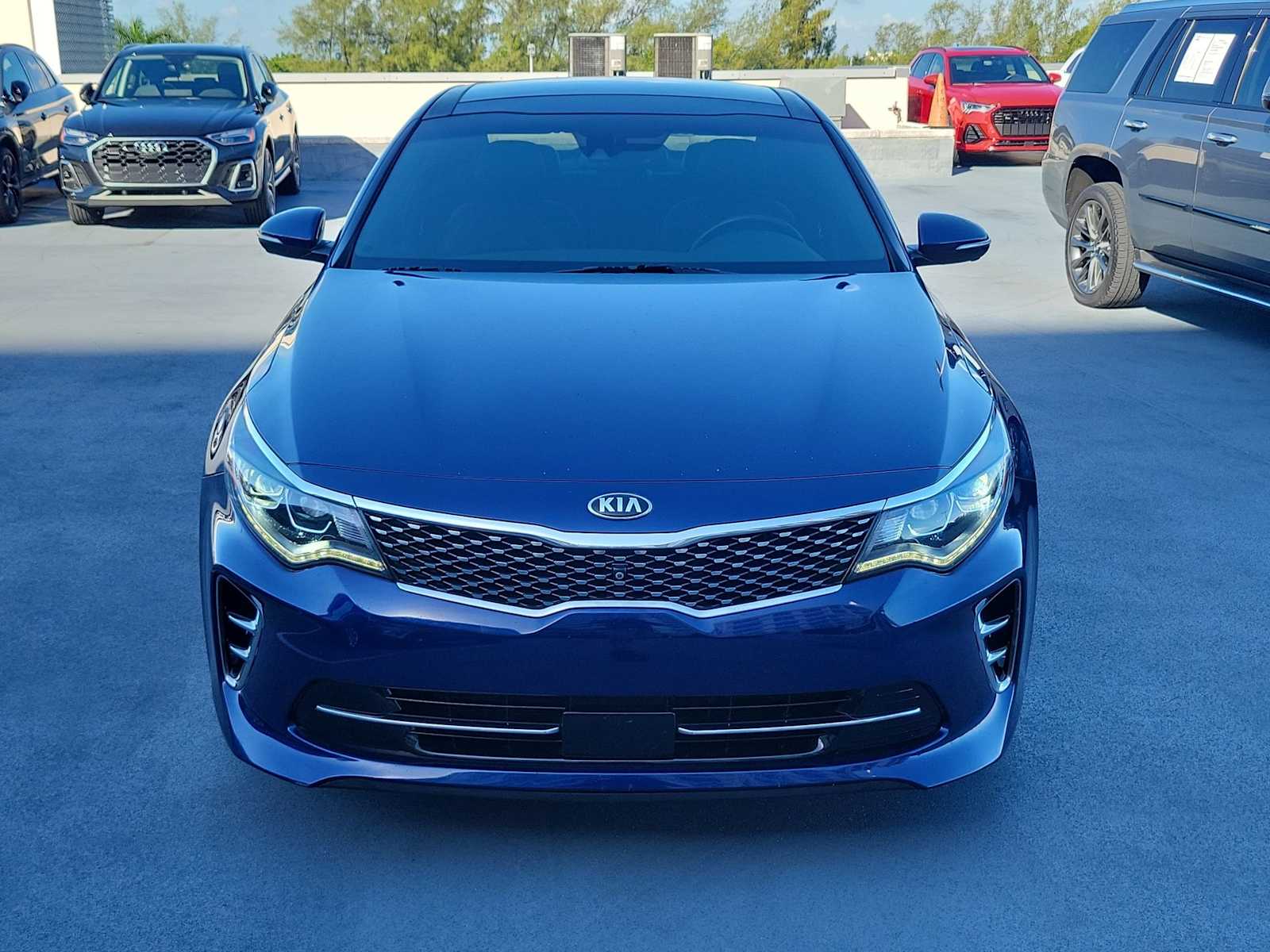 Thumbnail: 2017 Kia Optima - 9